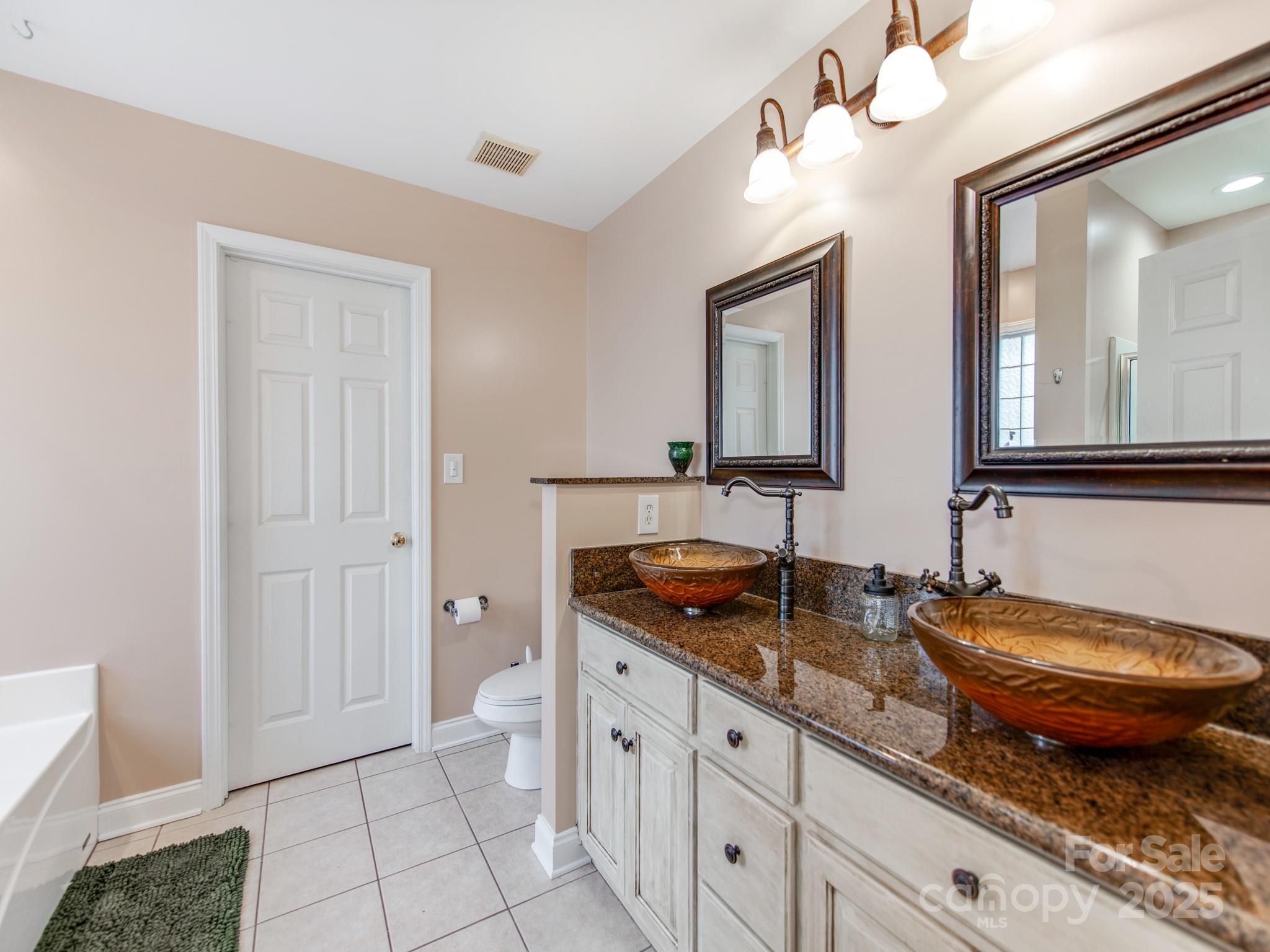 309 Brightwood Court SW