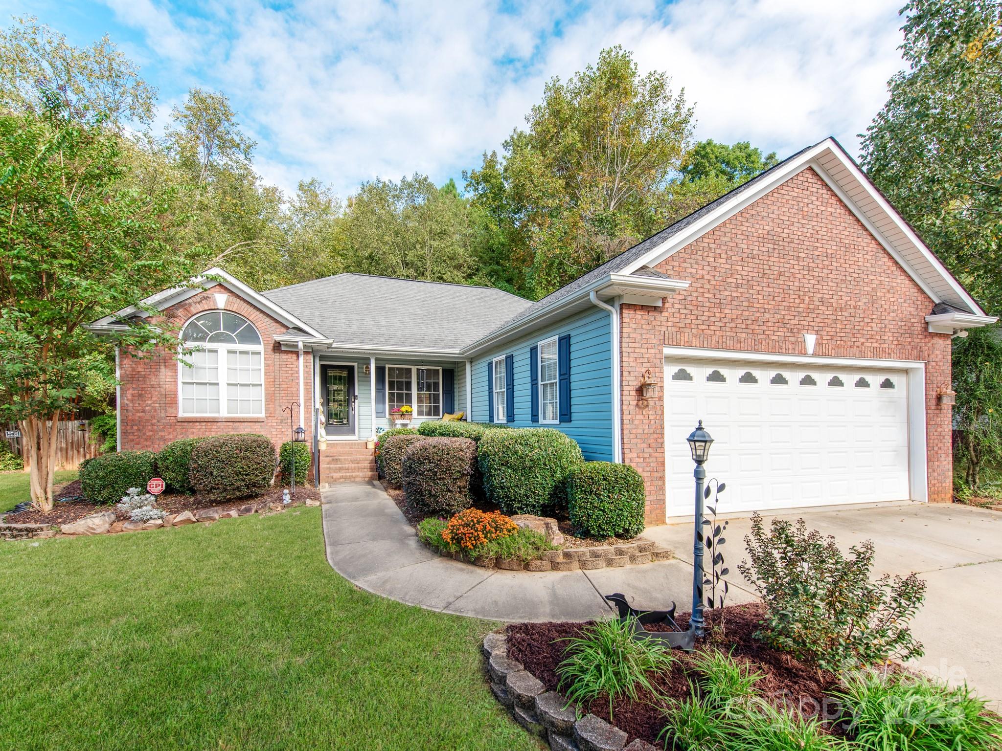 309 Brightwood Court SW