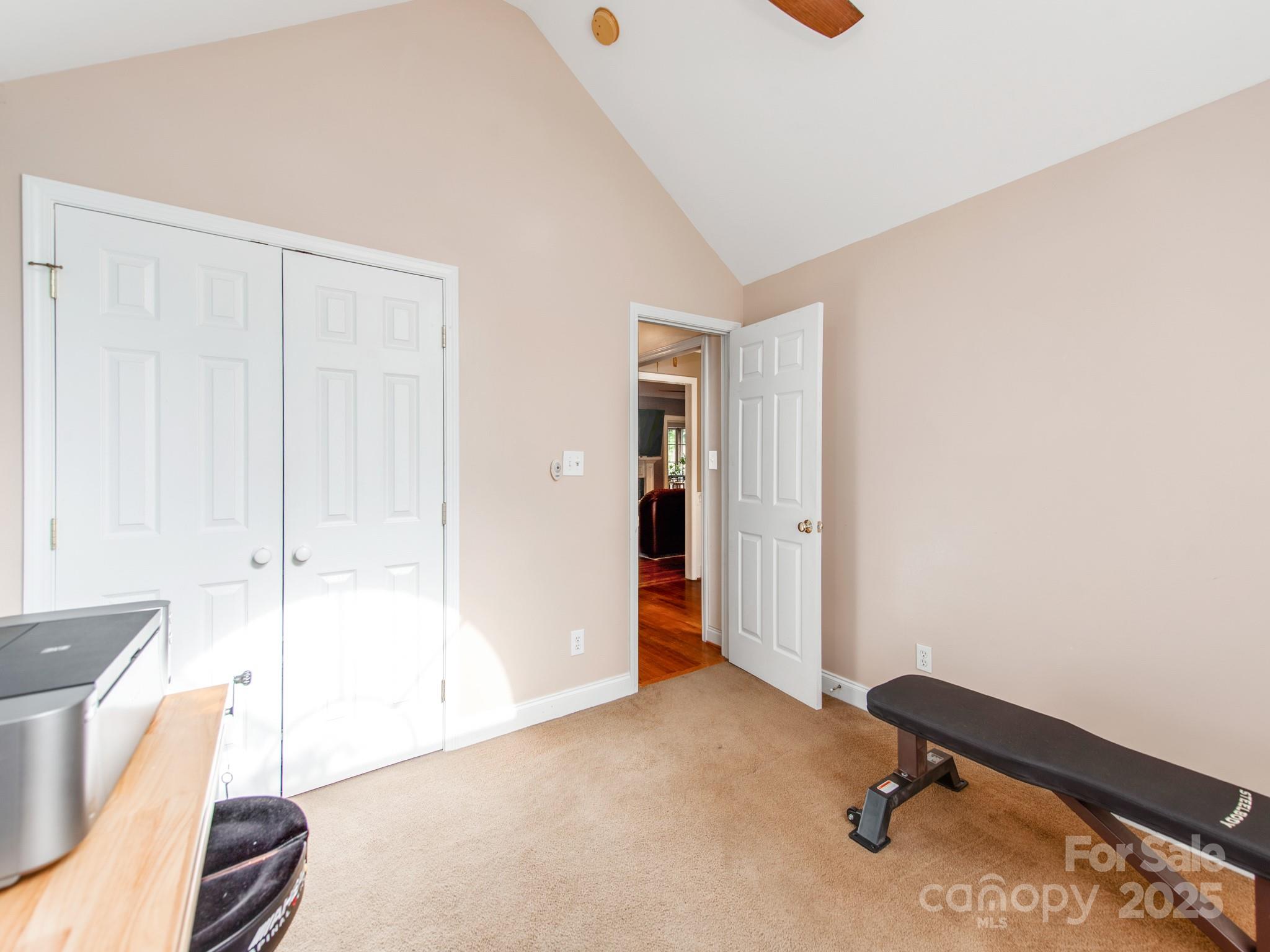 309 Brightwood Court SW