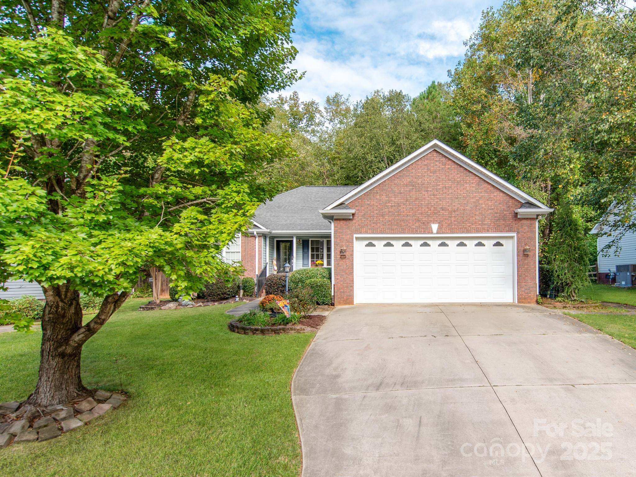 309 Brightwood Court SW