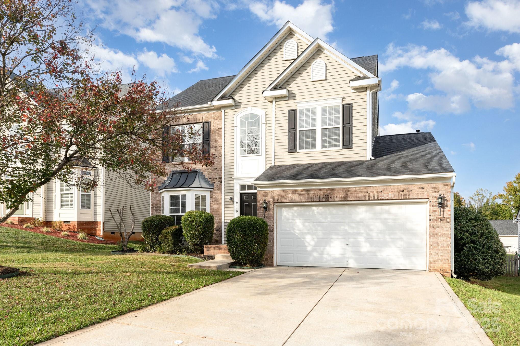 10119 Fieldstone Court