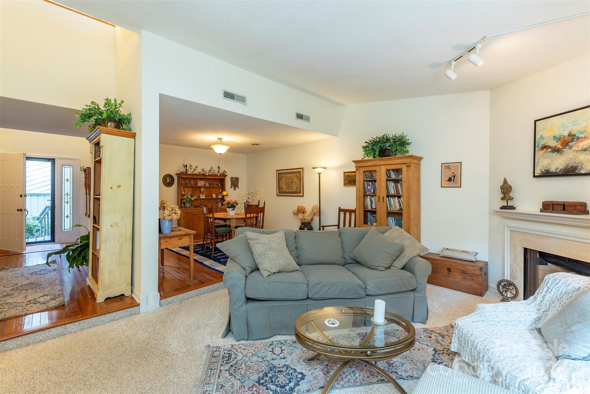 115 Clubwood Court