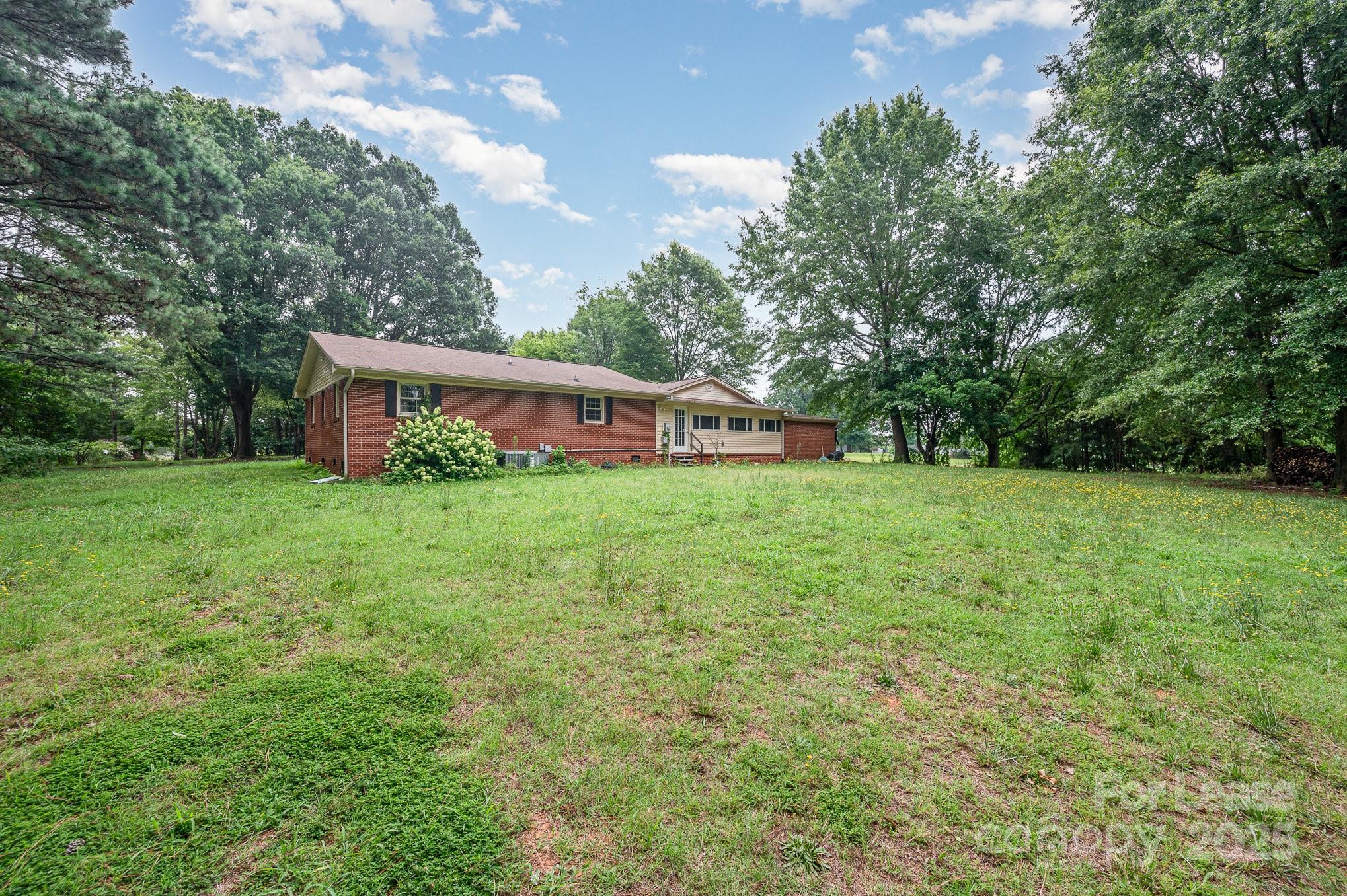 6118 S Rocky River Road