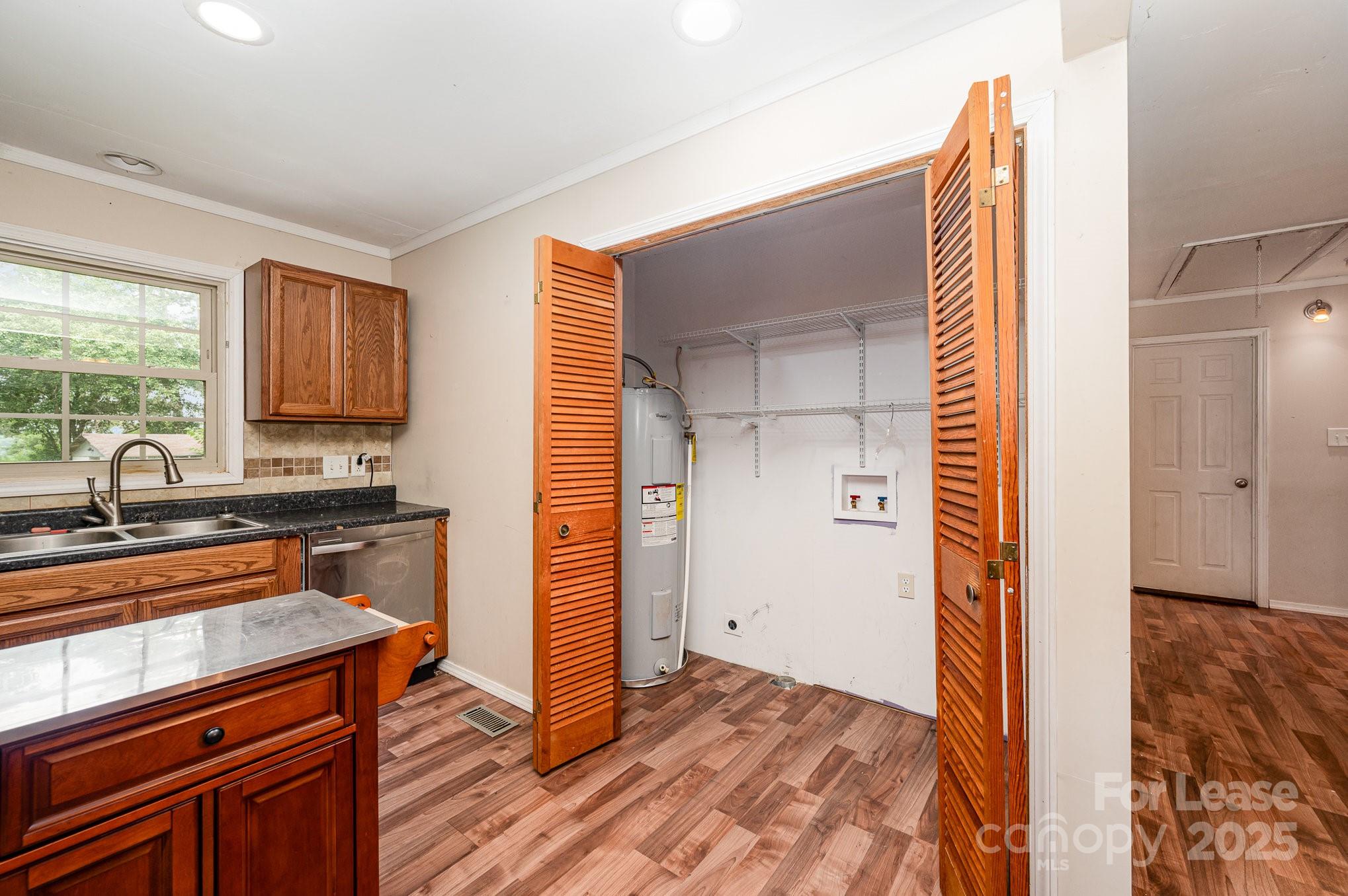 6118 S Rocky River Road