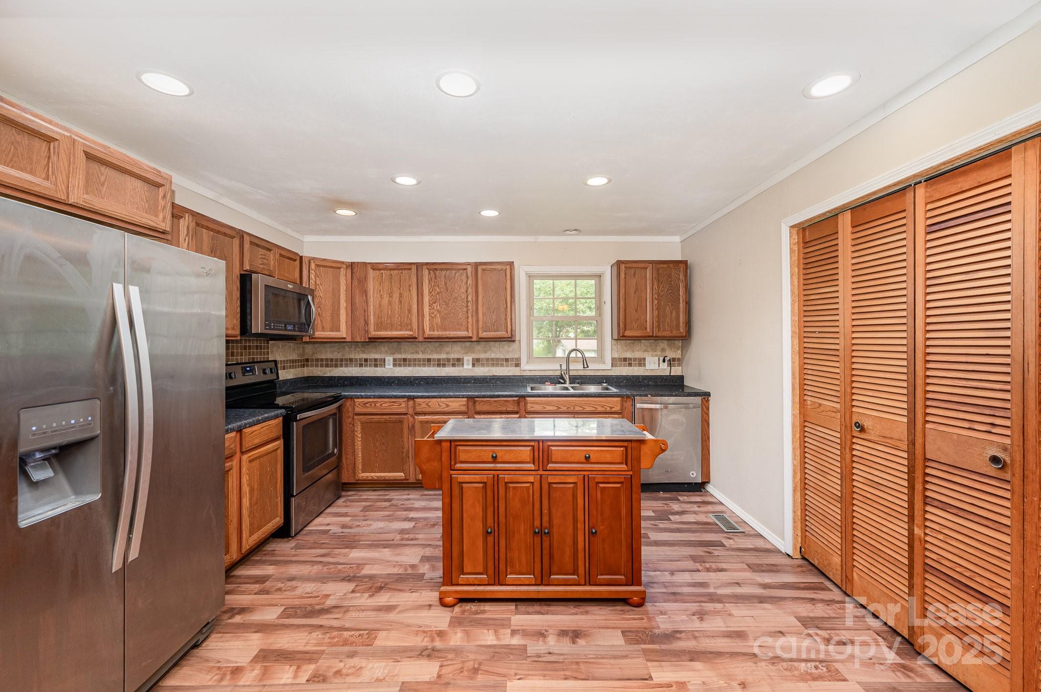 6118 S Rocky River Road