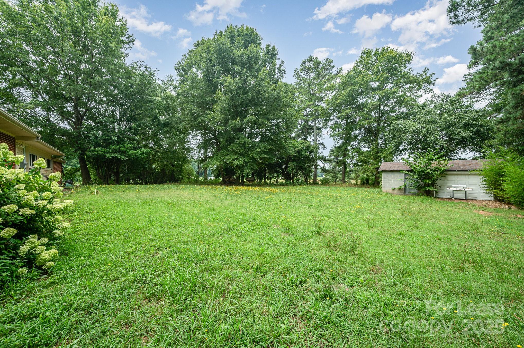 6118 S Rocky River Road