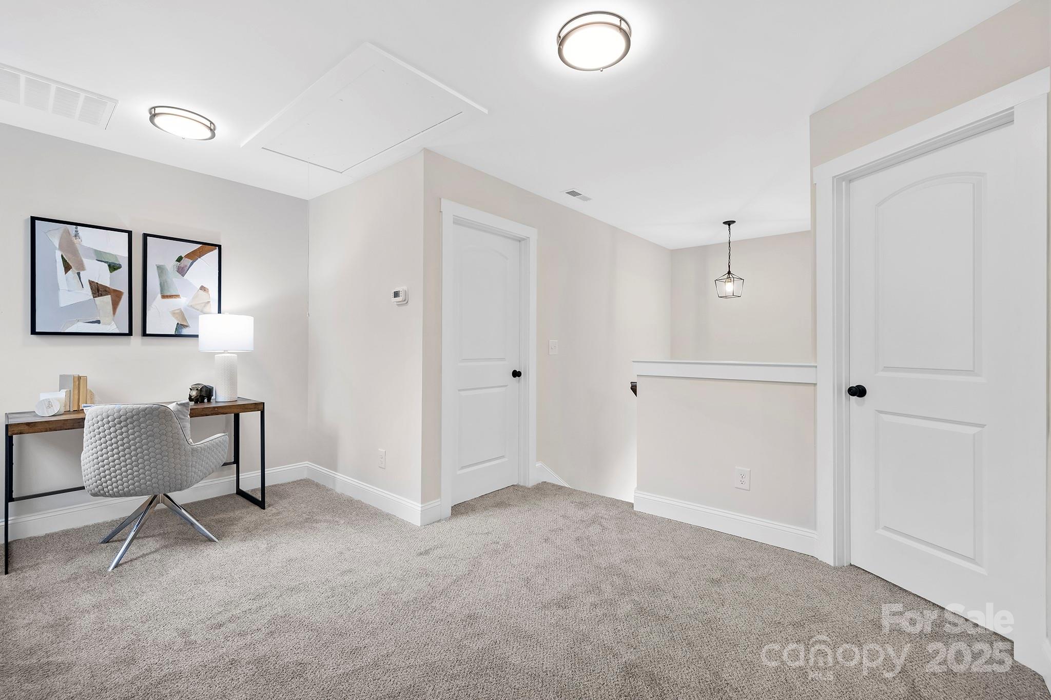 865 Old Farm Road Unit: L24