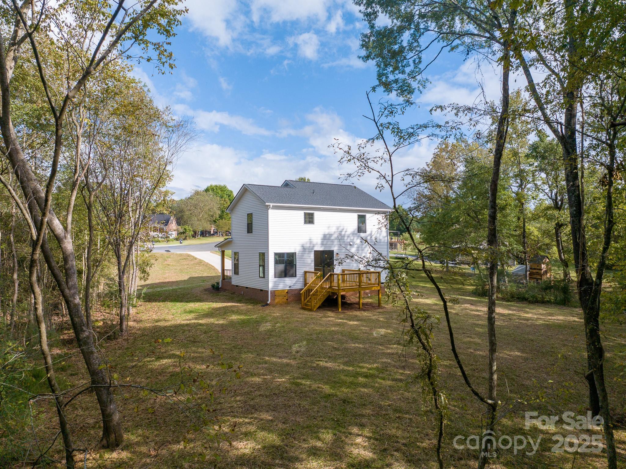 865 Old Farm Road Unit: L24