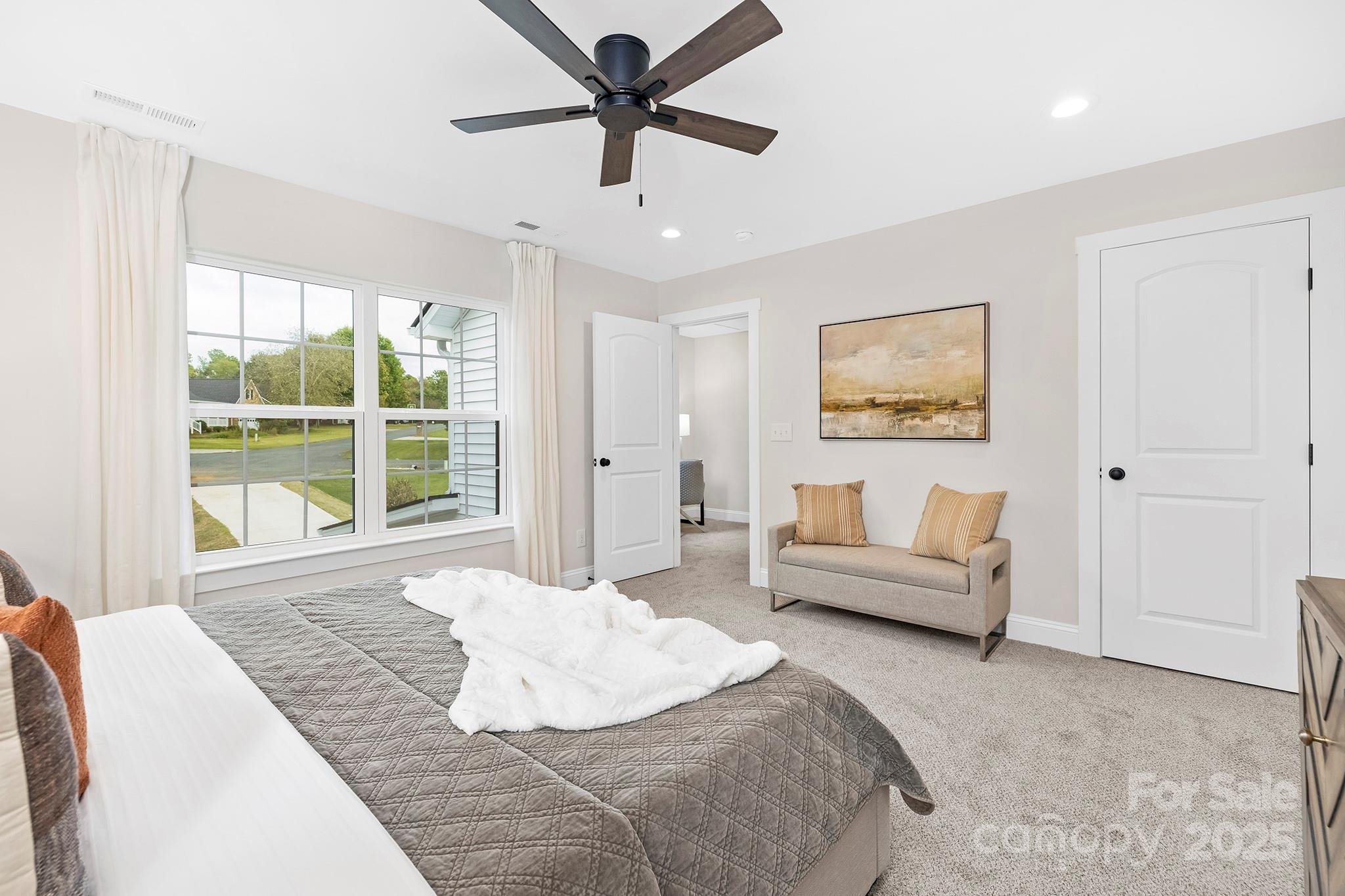 865 Old Farm Road Unit: L24