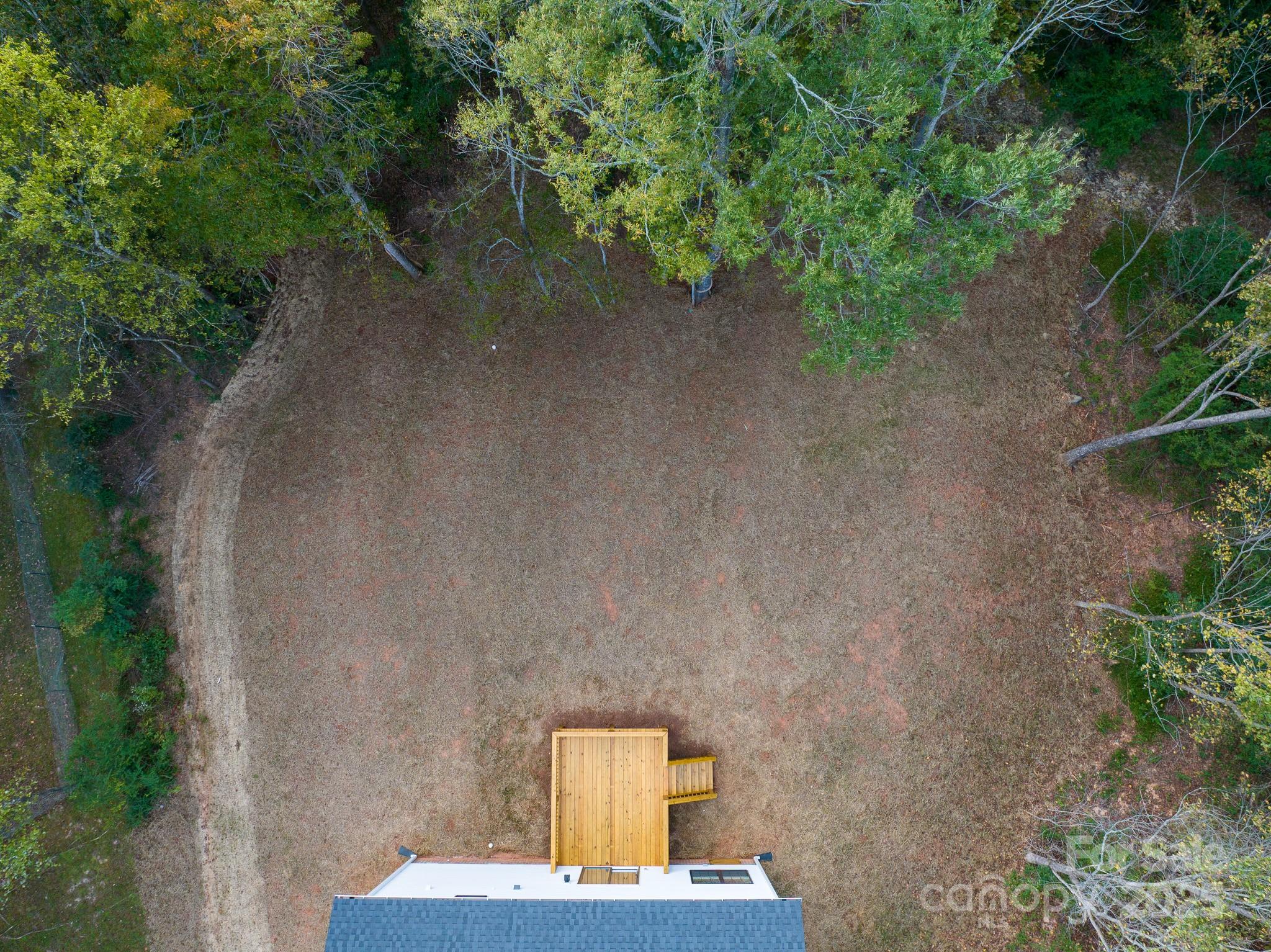 865 Old Farm Road Unit: L24