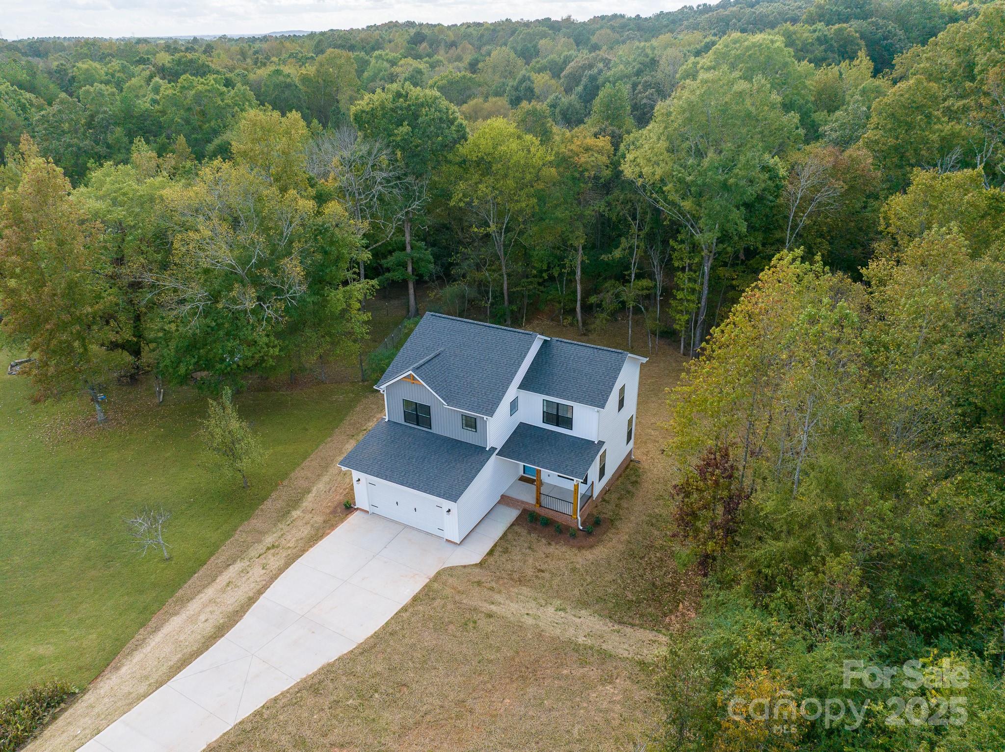 865 Old Farm Road Unit: L24