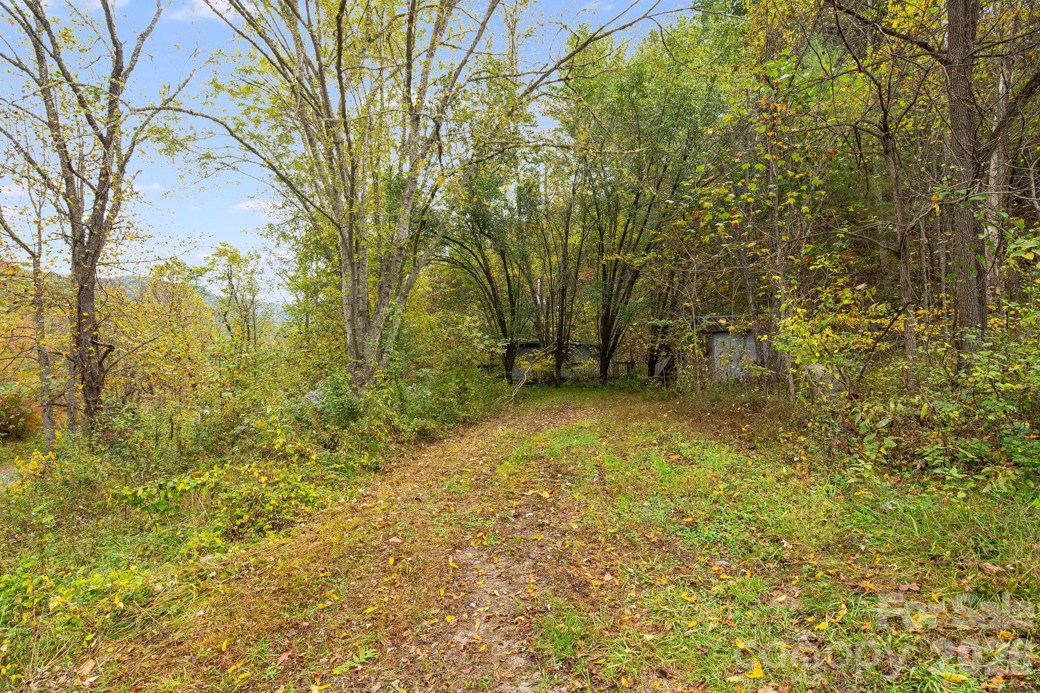 211 Evergreen Road