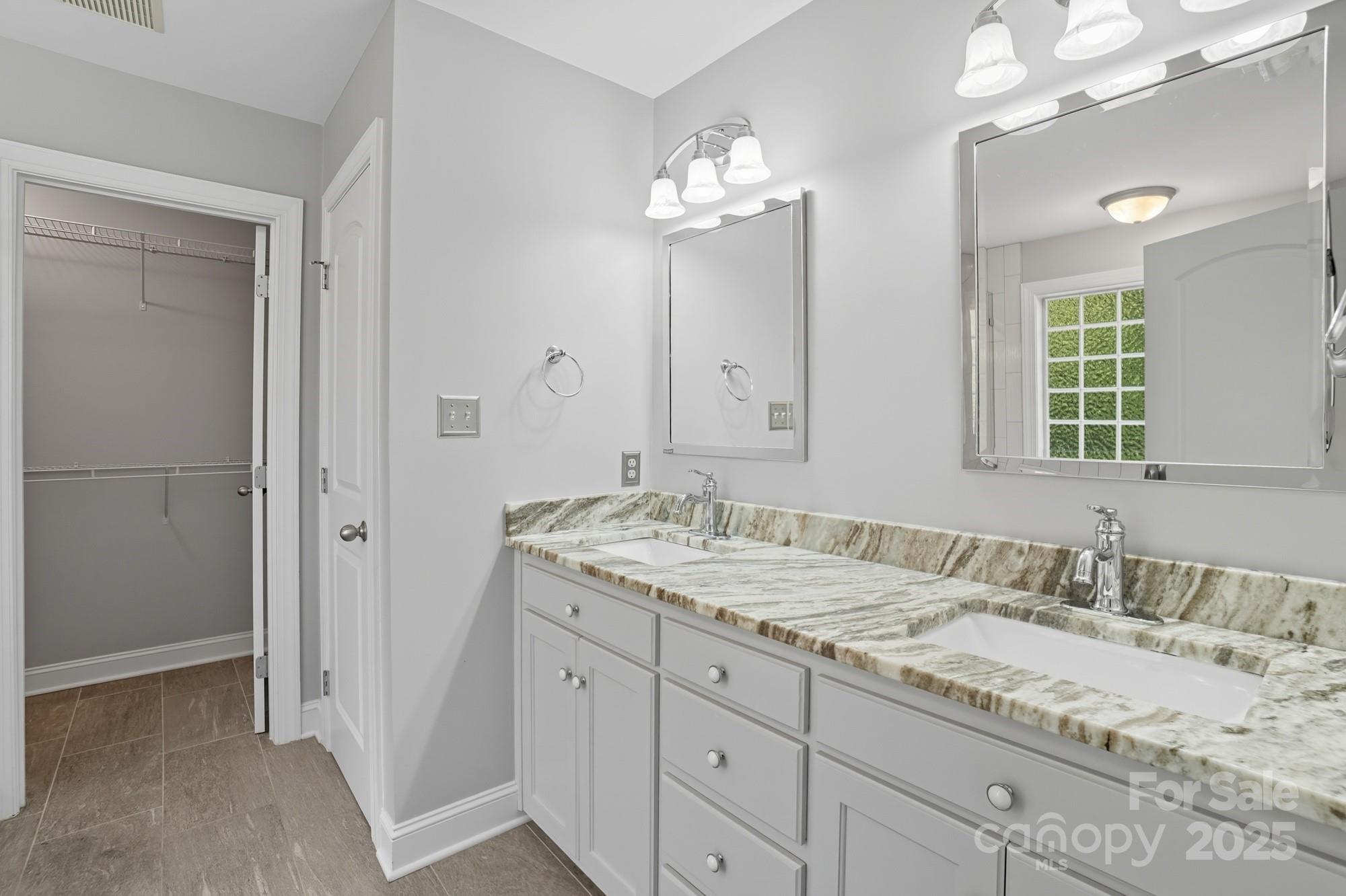 3633 Creek Ridge Drive