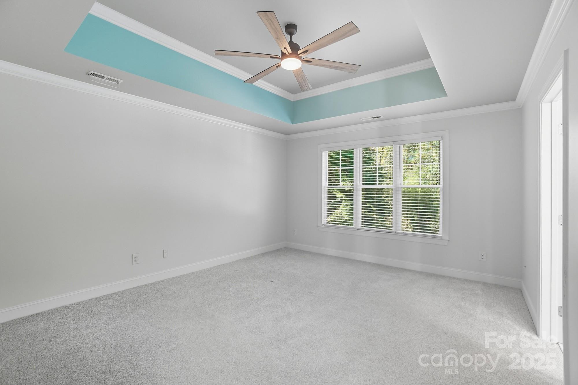 3633 Creek Ridge Drive