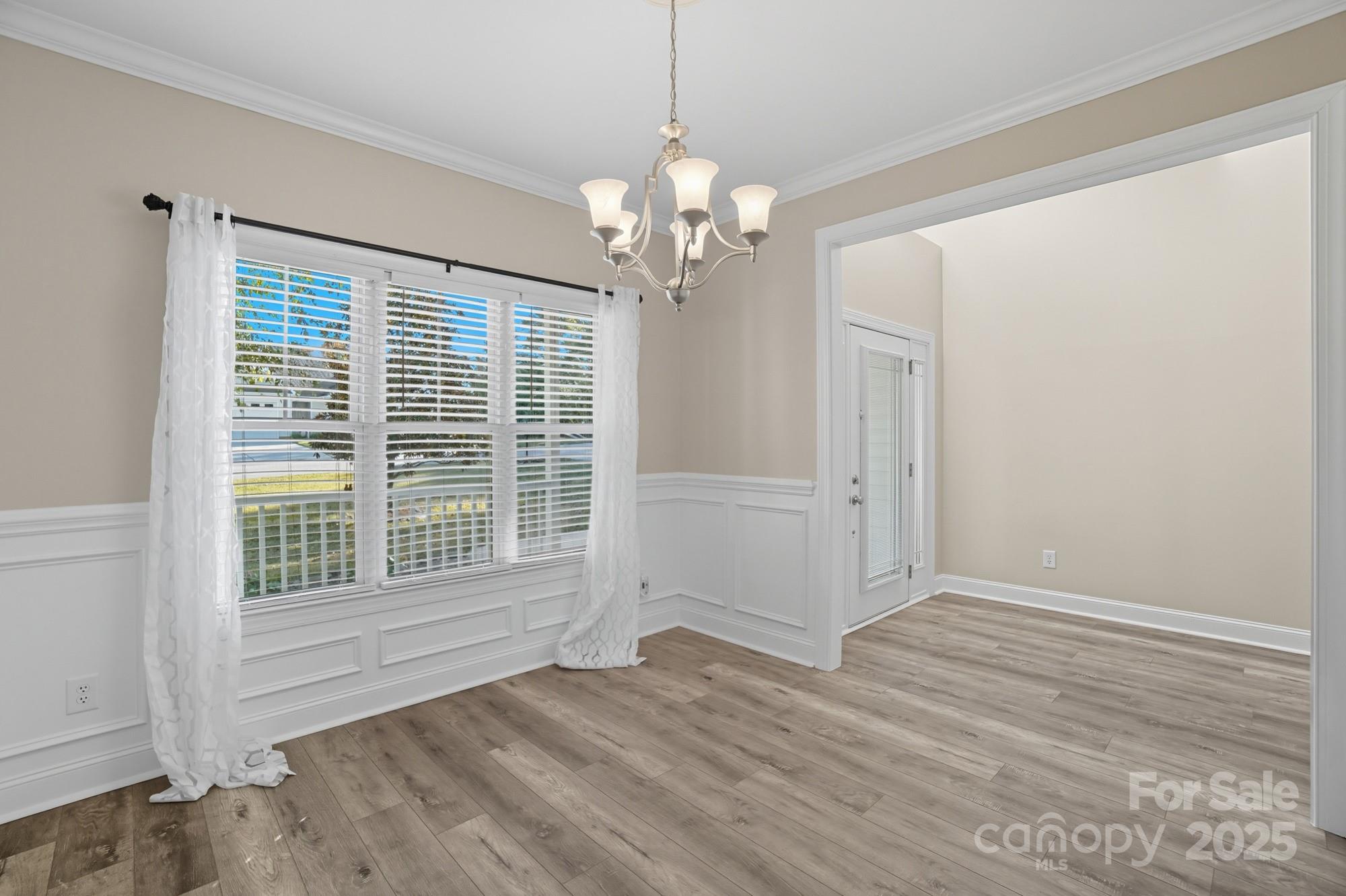 3633 Creek Ridge Drive
