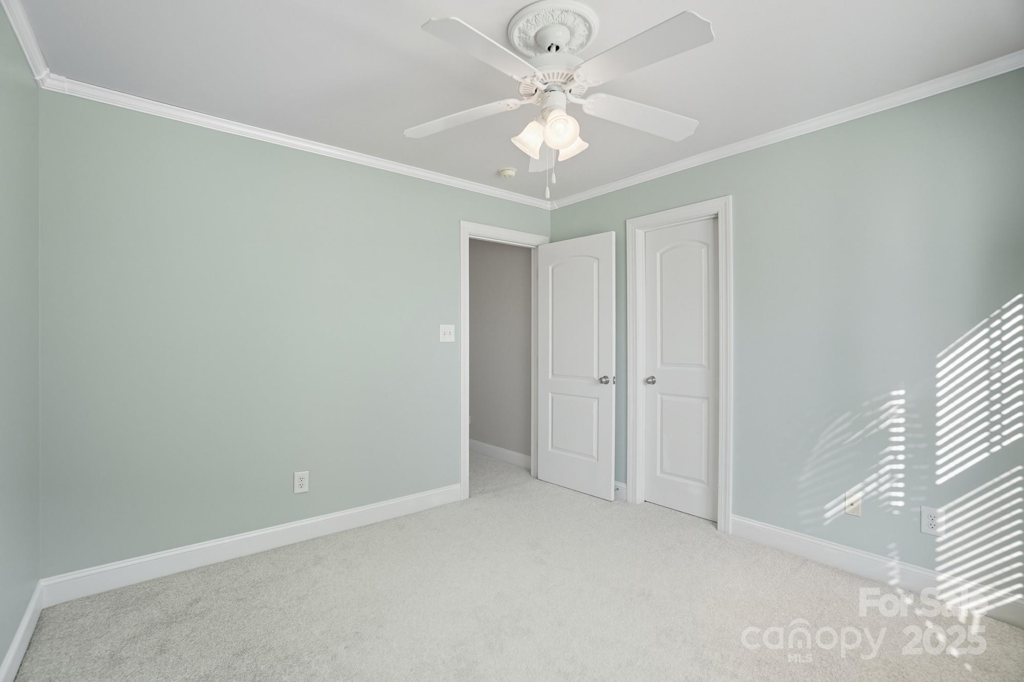 3633 Creek Ridge Drive