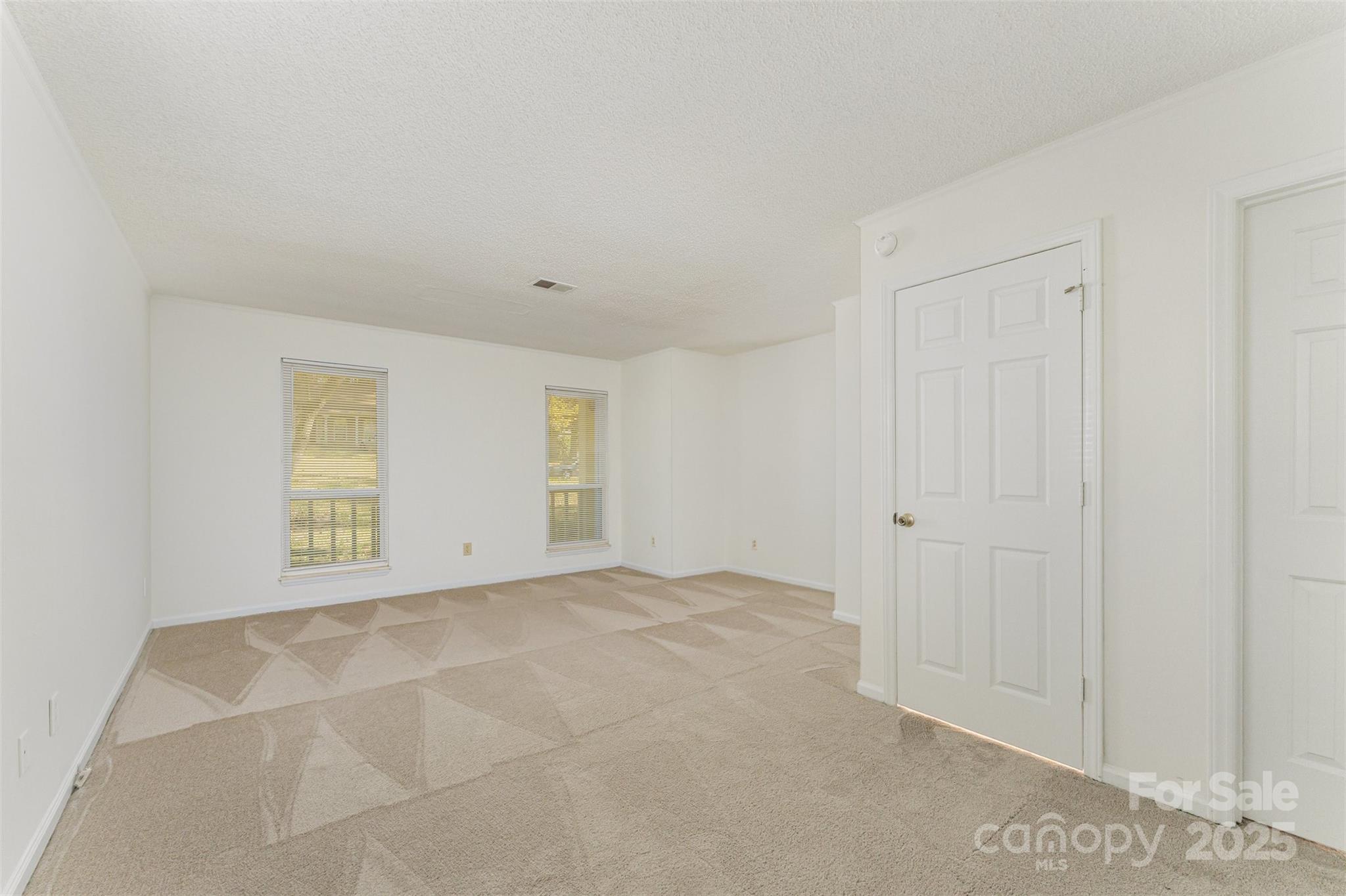 2319 Oak Leigh Drive