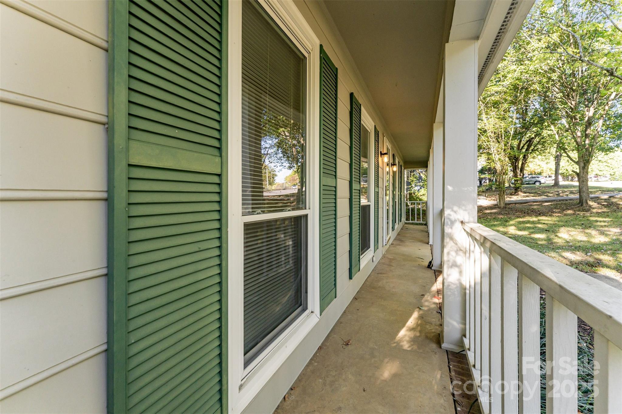 2319 Oak Leigh Drive