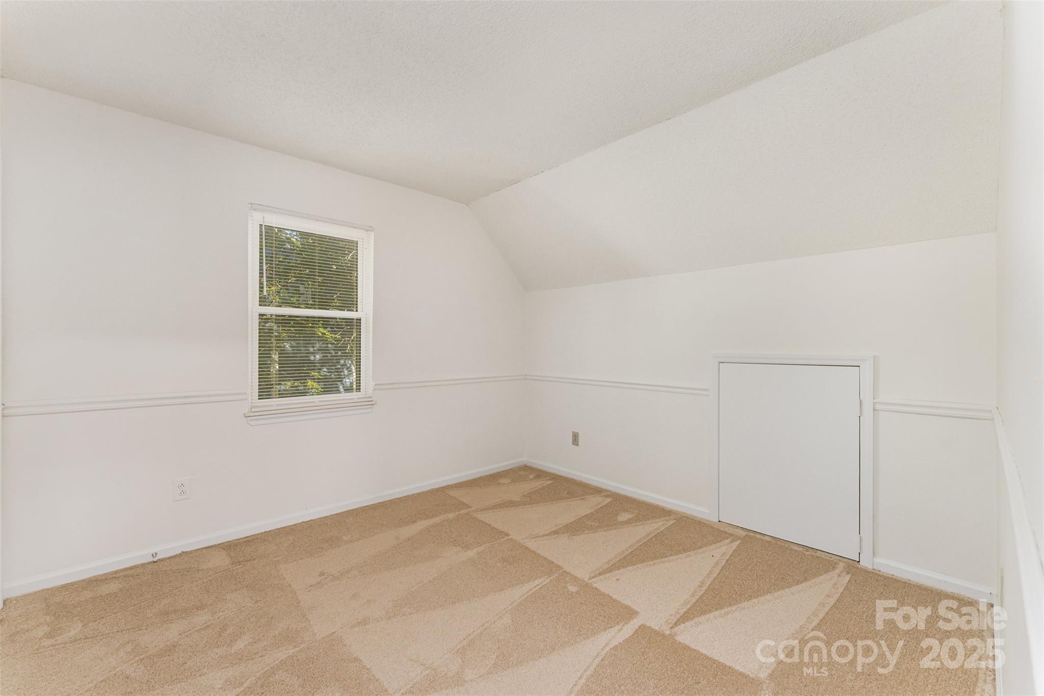 2319 Oak Leigh Drive