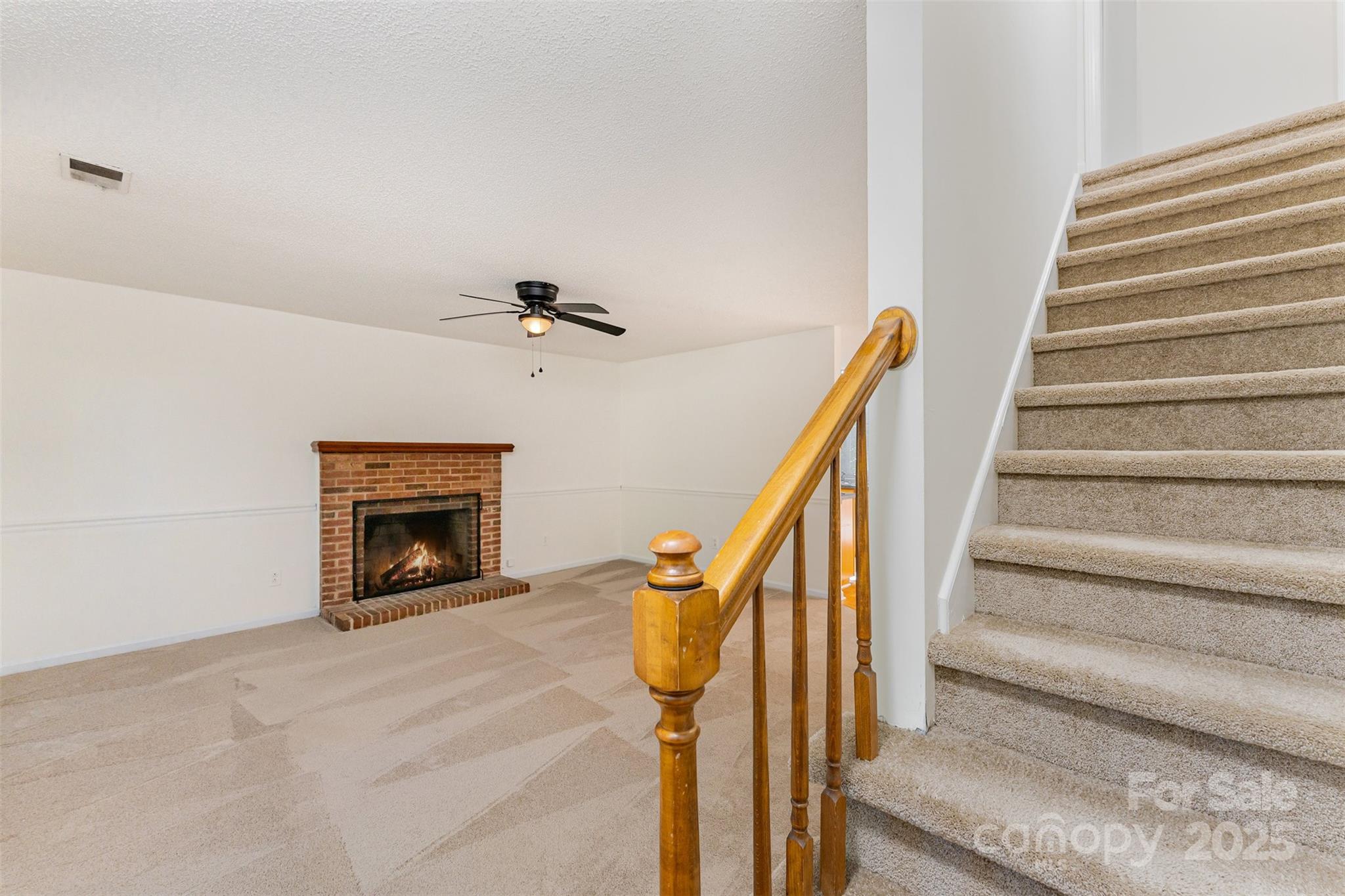 2319 Oak Leigh Drive