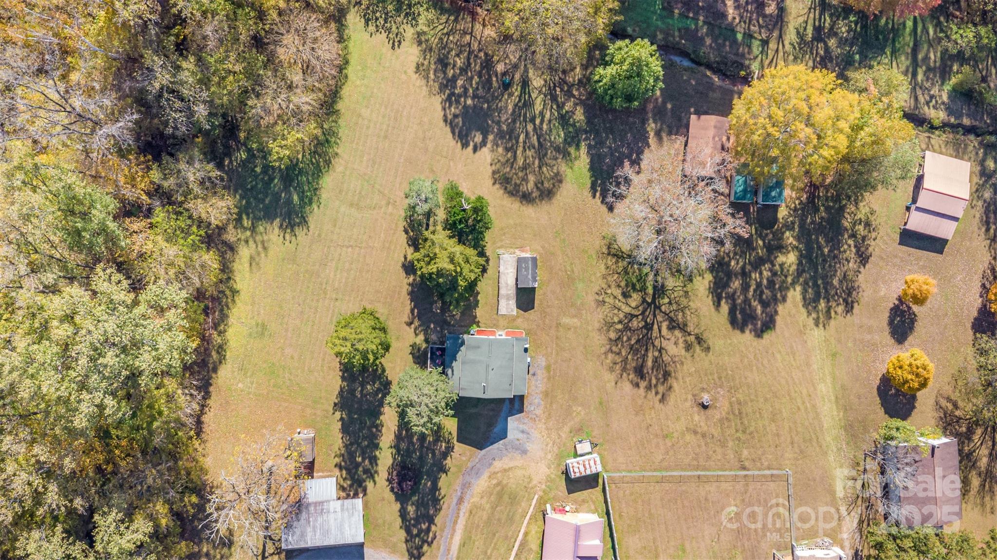 1008 Oak Trail Circle