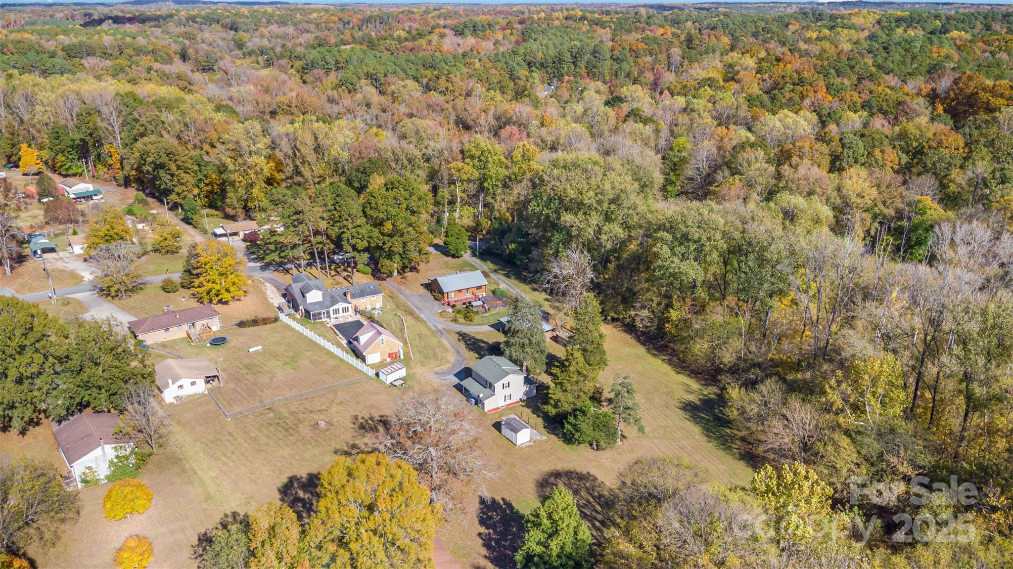 1008 Oak Trail Circle