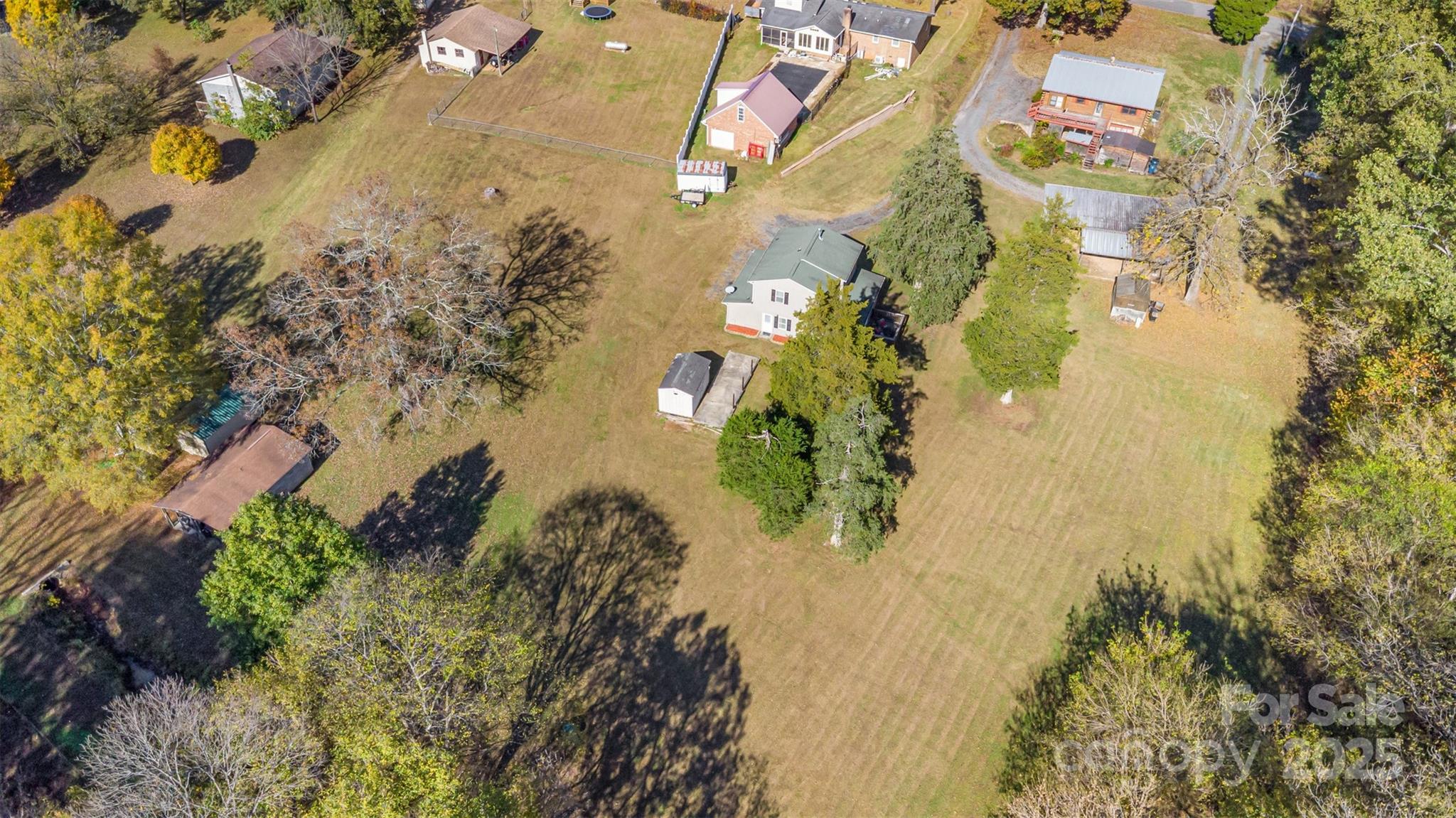 1008 Oak Trail Circle