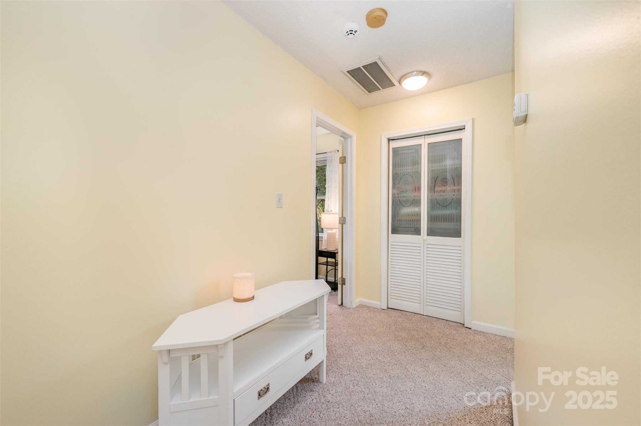 1008 Oak Trail Circle