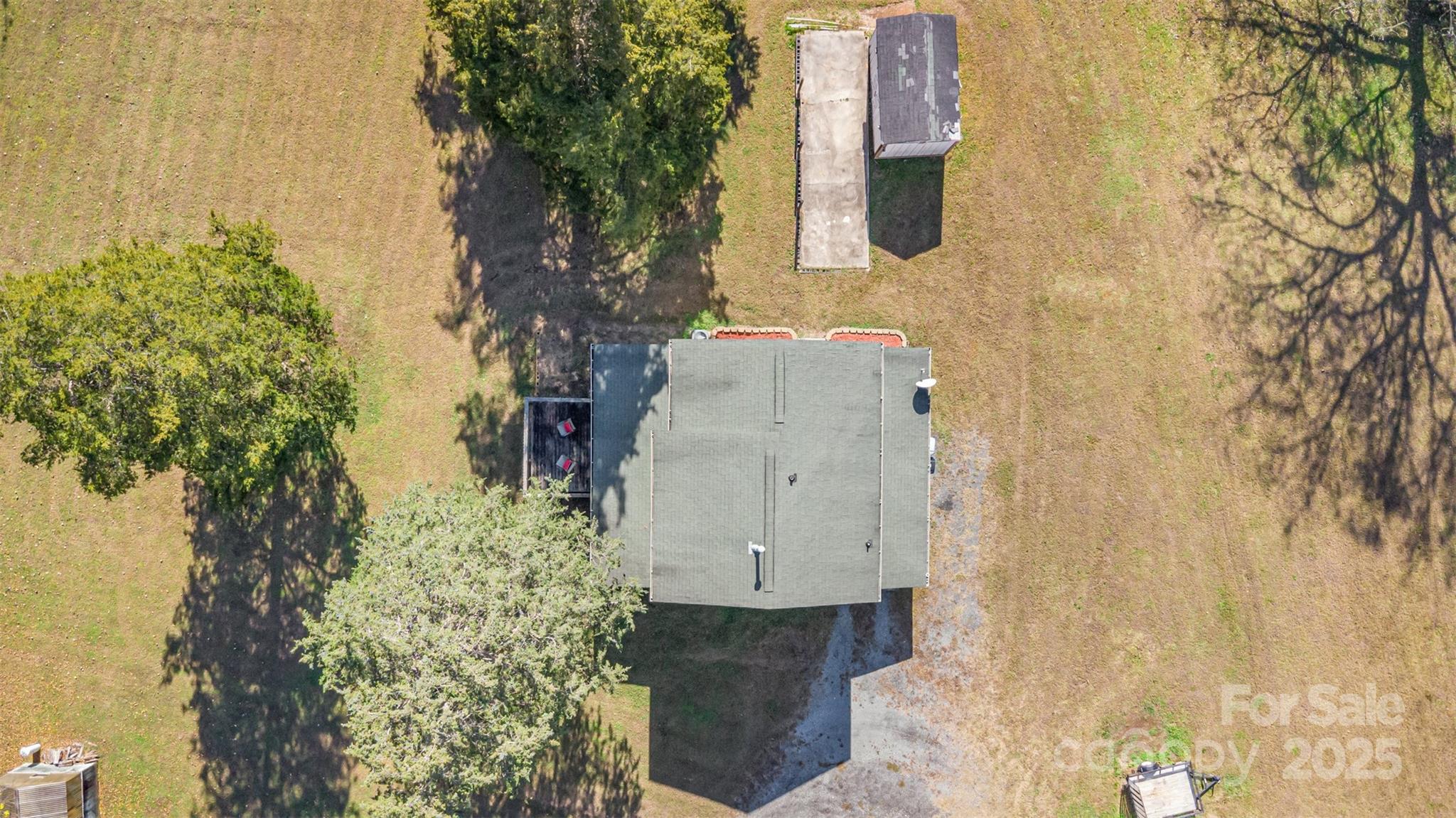 1008 Oak Trail Circle