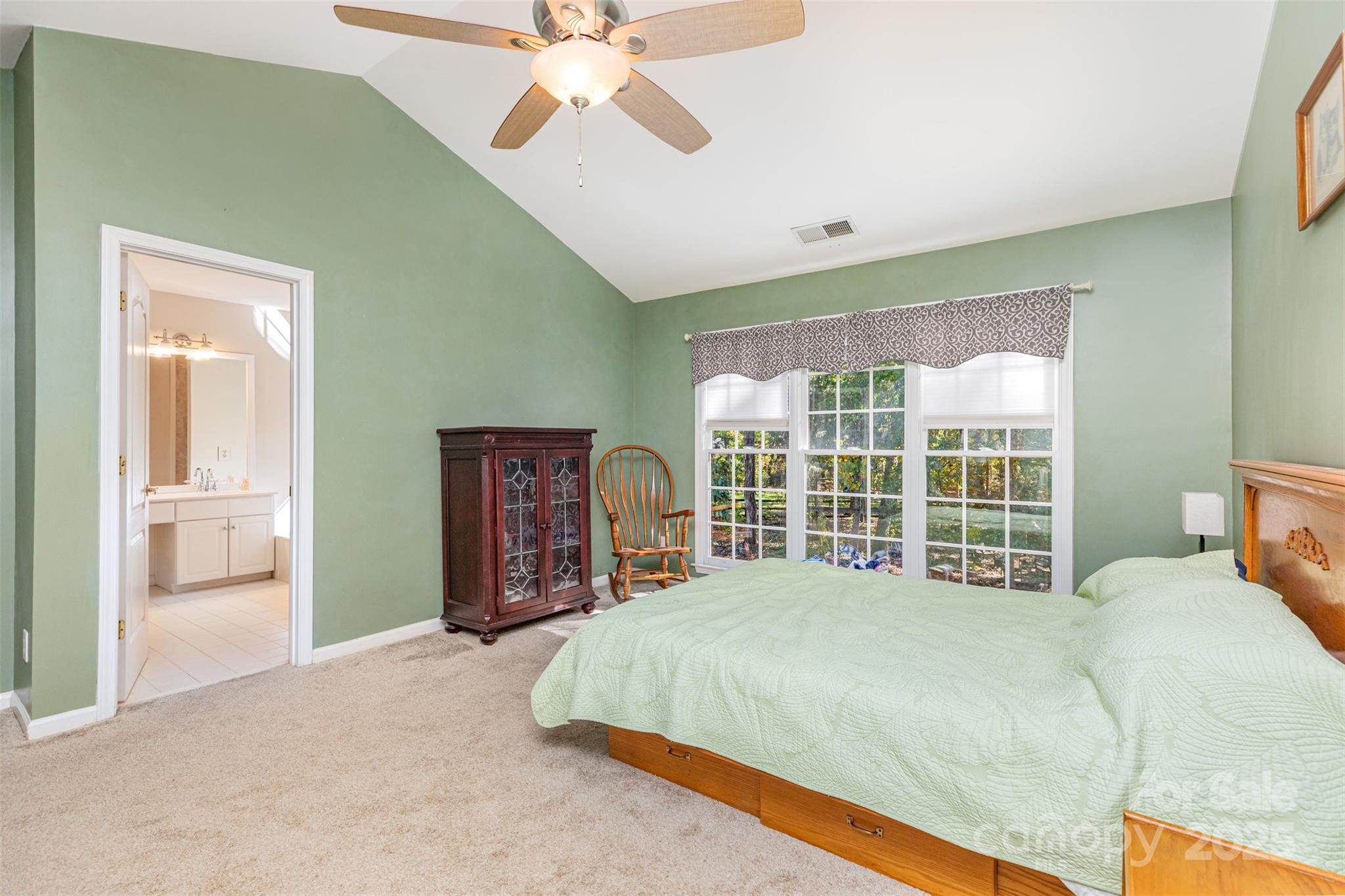 8437 Kilmartin Lane