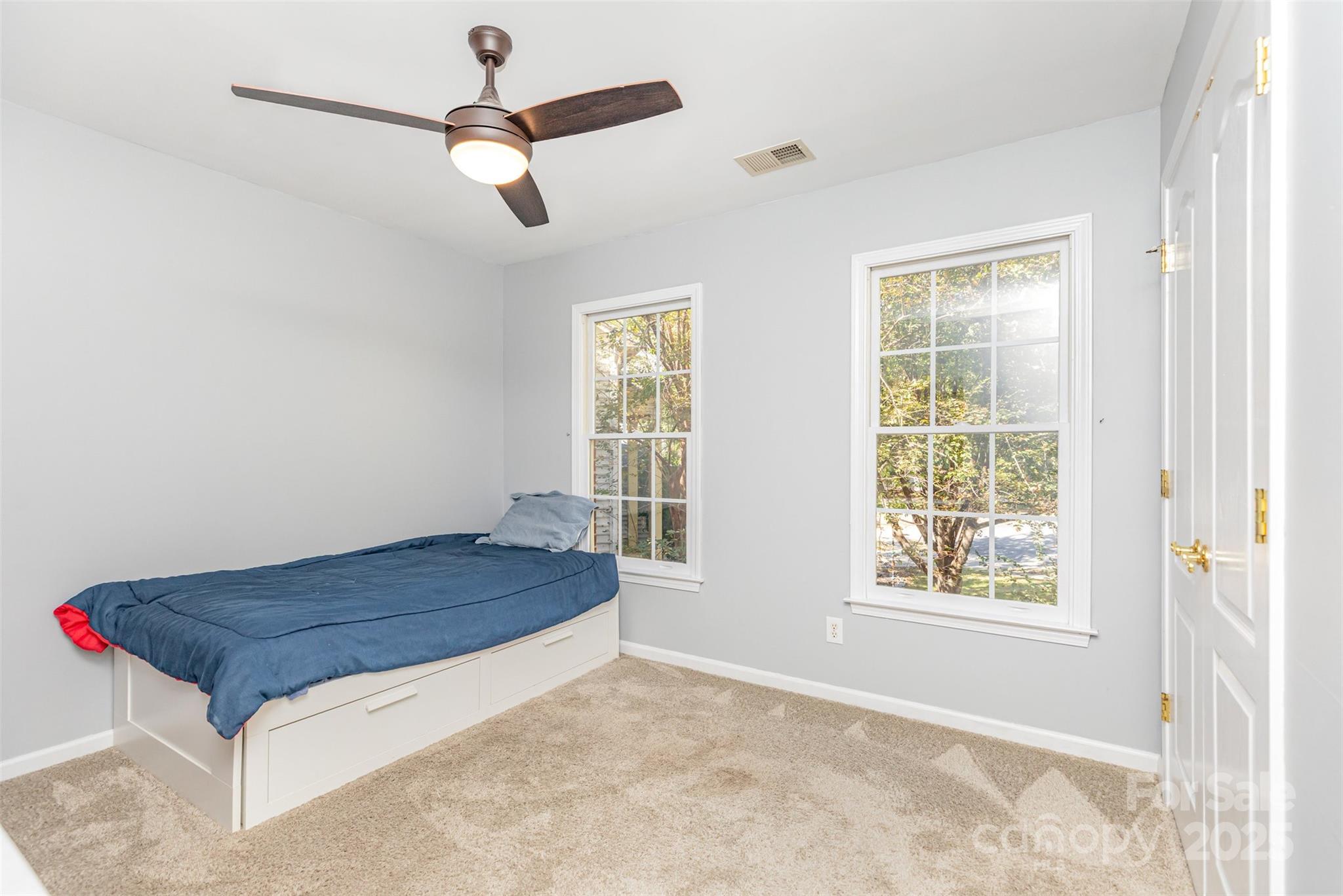 8437 Kilmartin Lane