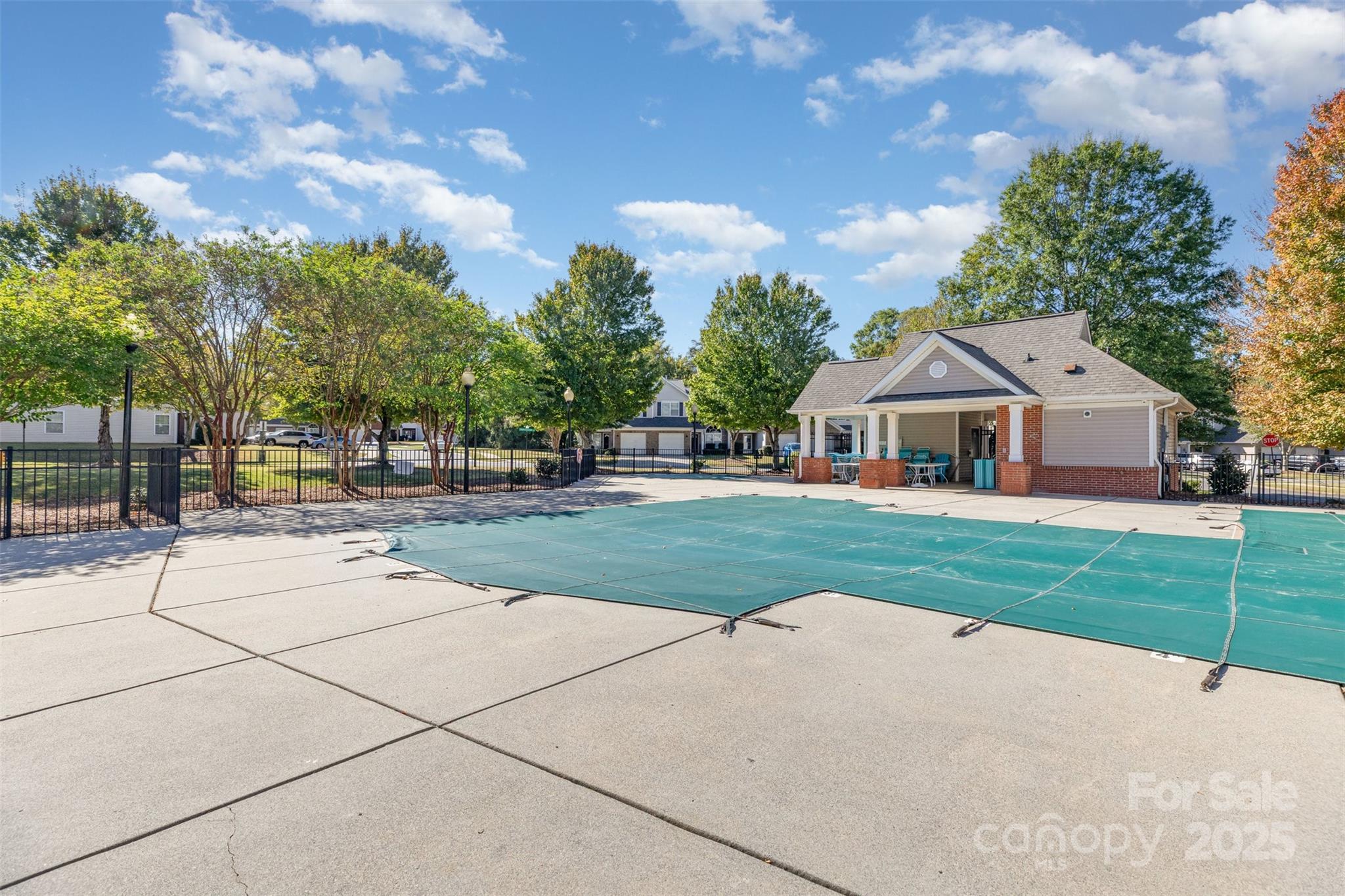 12210 Stratfield Place Circle