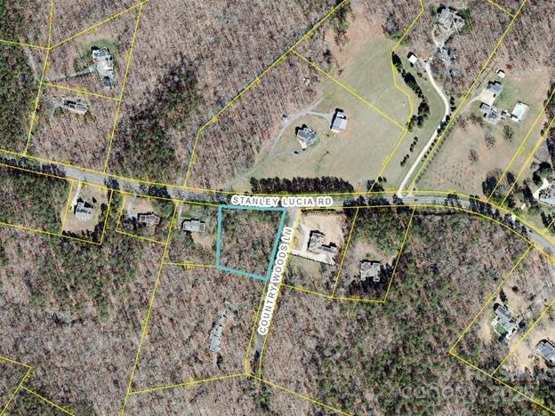 0000 Country Woods Lane