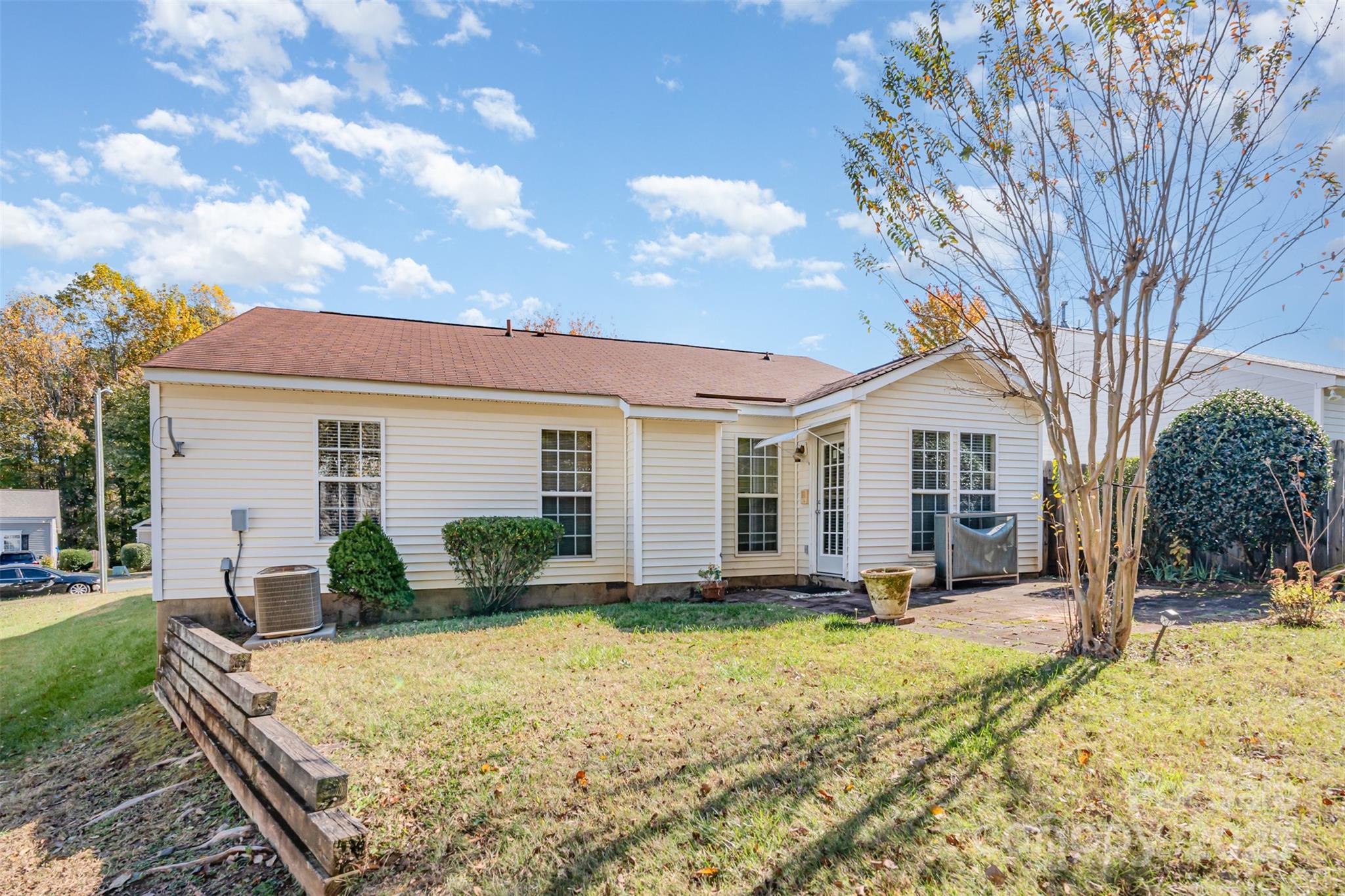 6615 Wandering Creek Drive