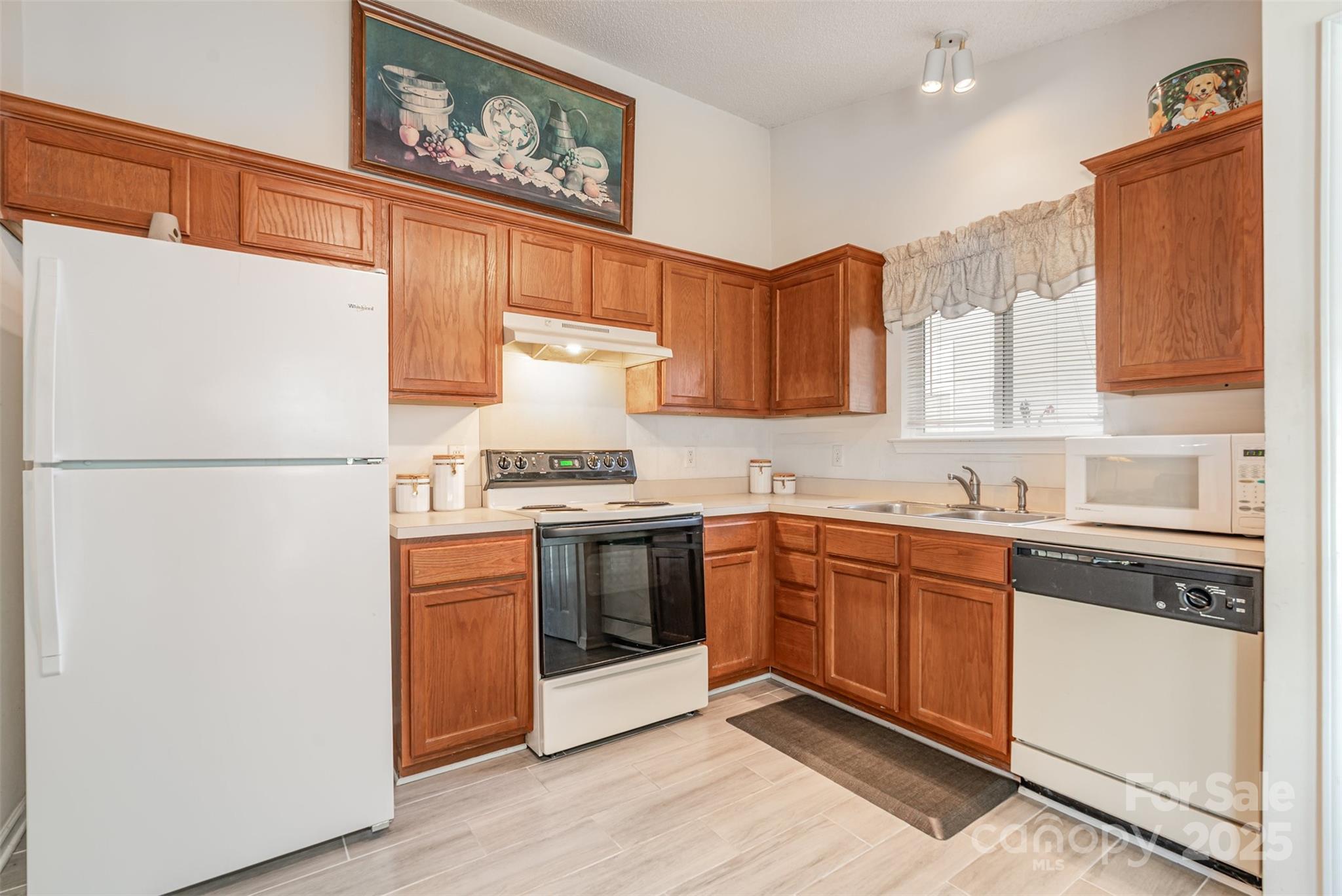 6615 Wandering Creek Drive