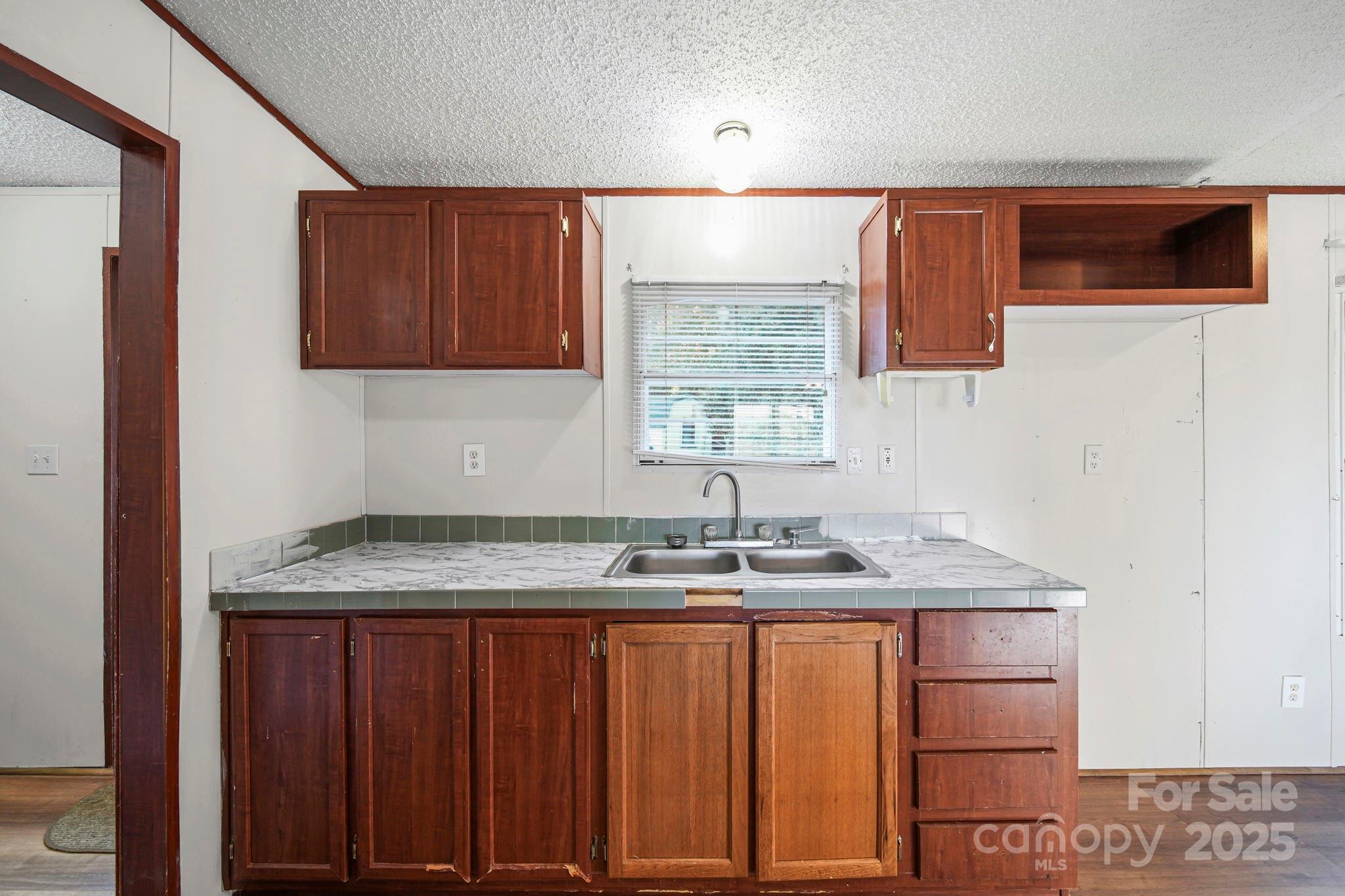 40149 Eagle Head Court