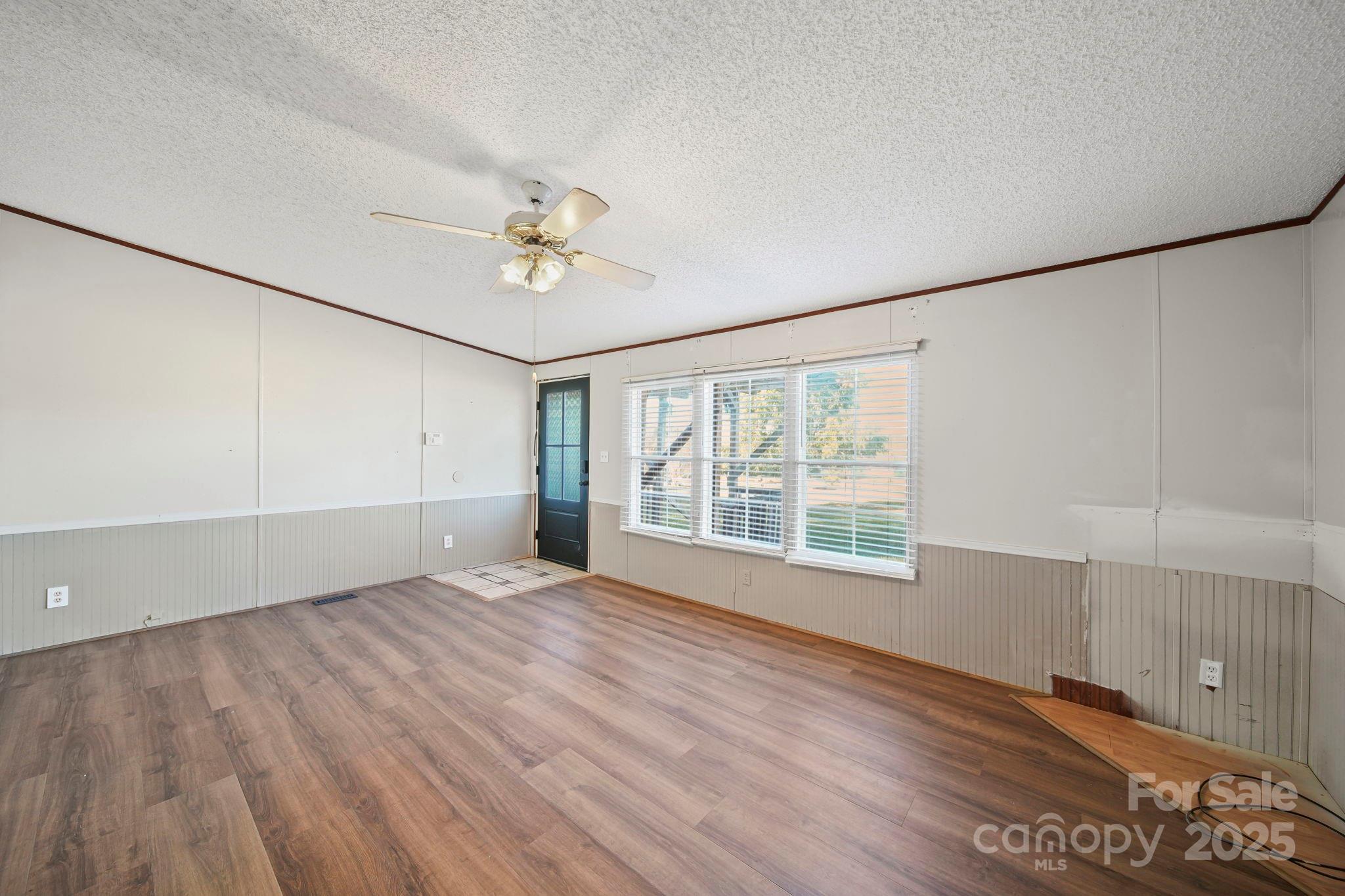 40149 Eagle Head Court