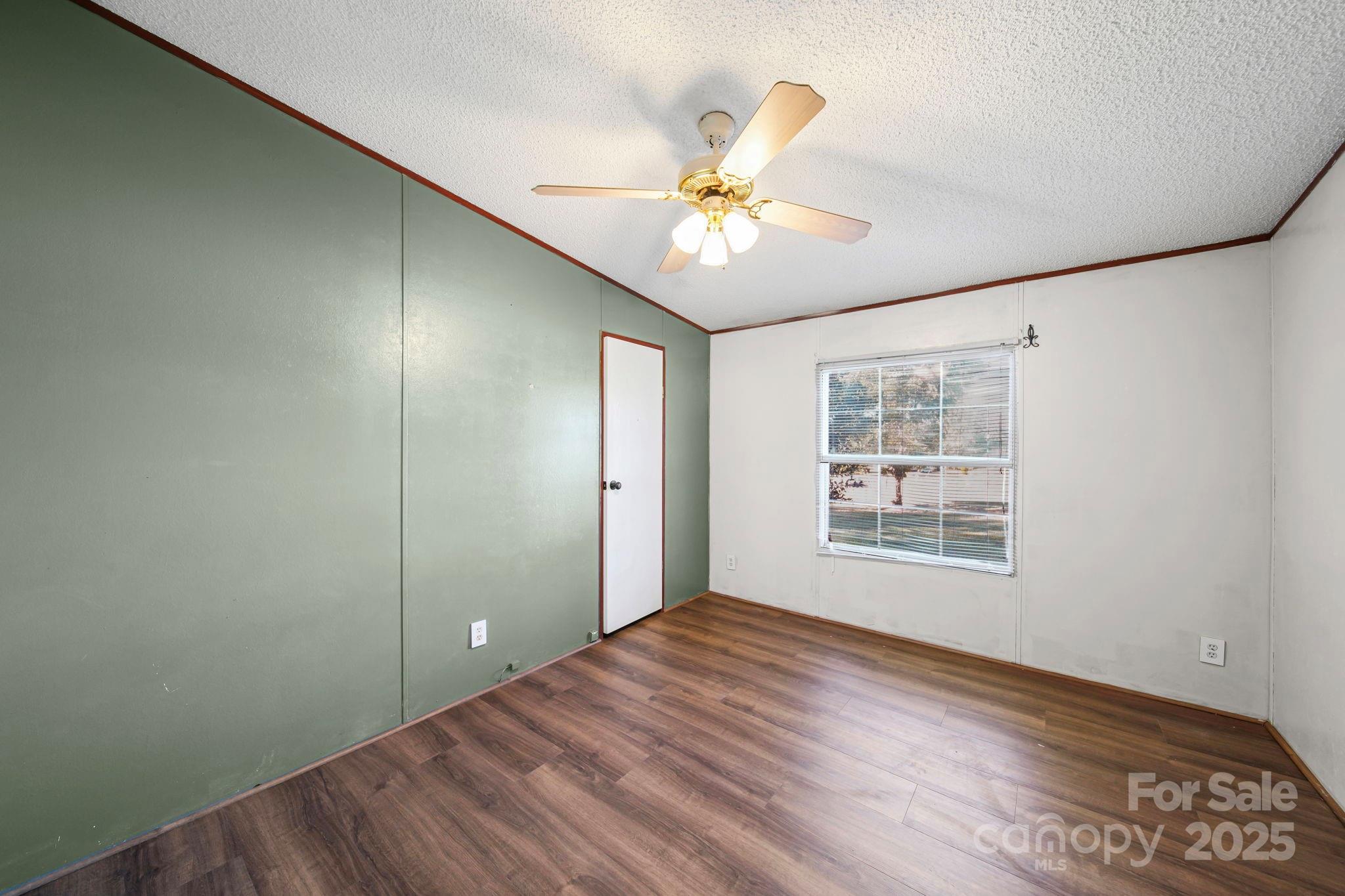 40149 Eagle Head Court