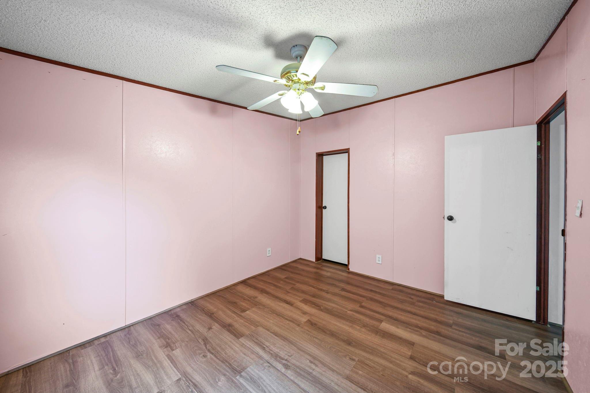 40149 Eagle Head Court