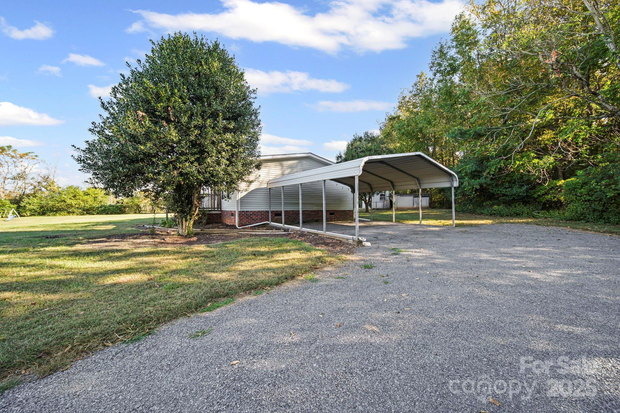 40149 Eagle Head Court