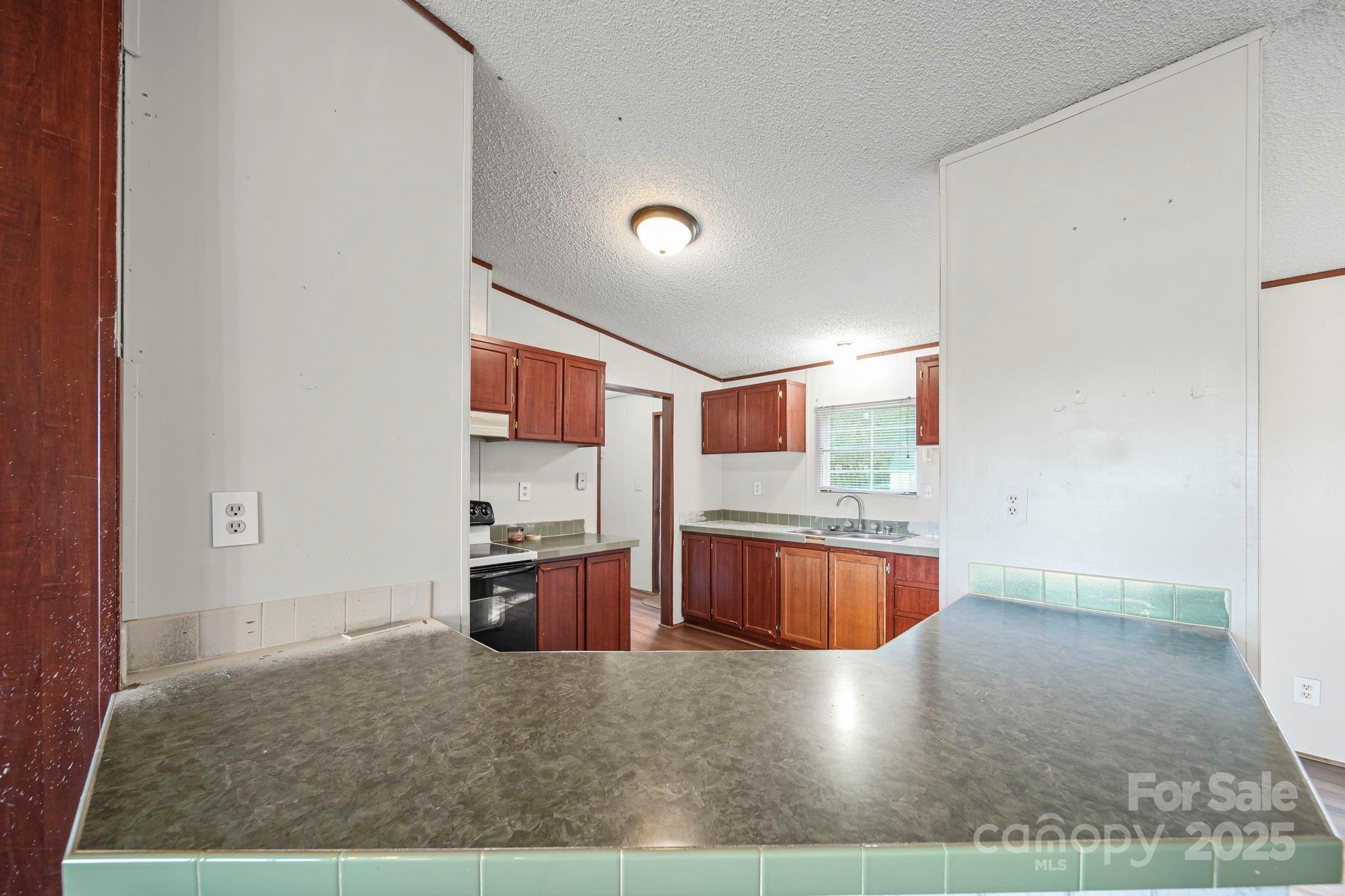 40149 Eagle Head Court