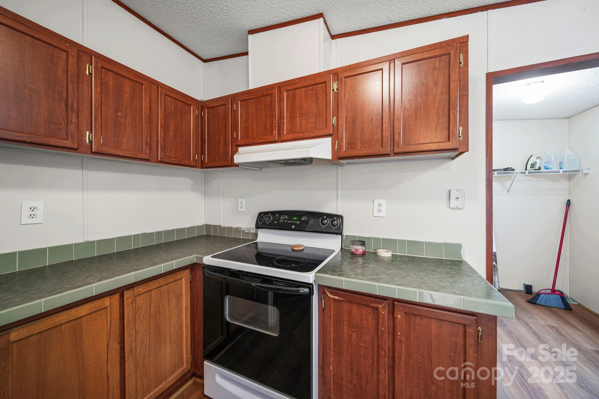 40149 Eagle Head Court