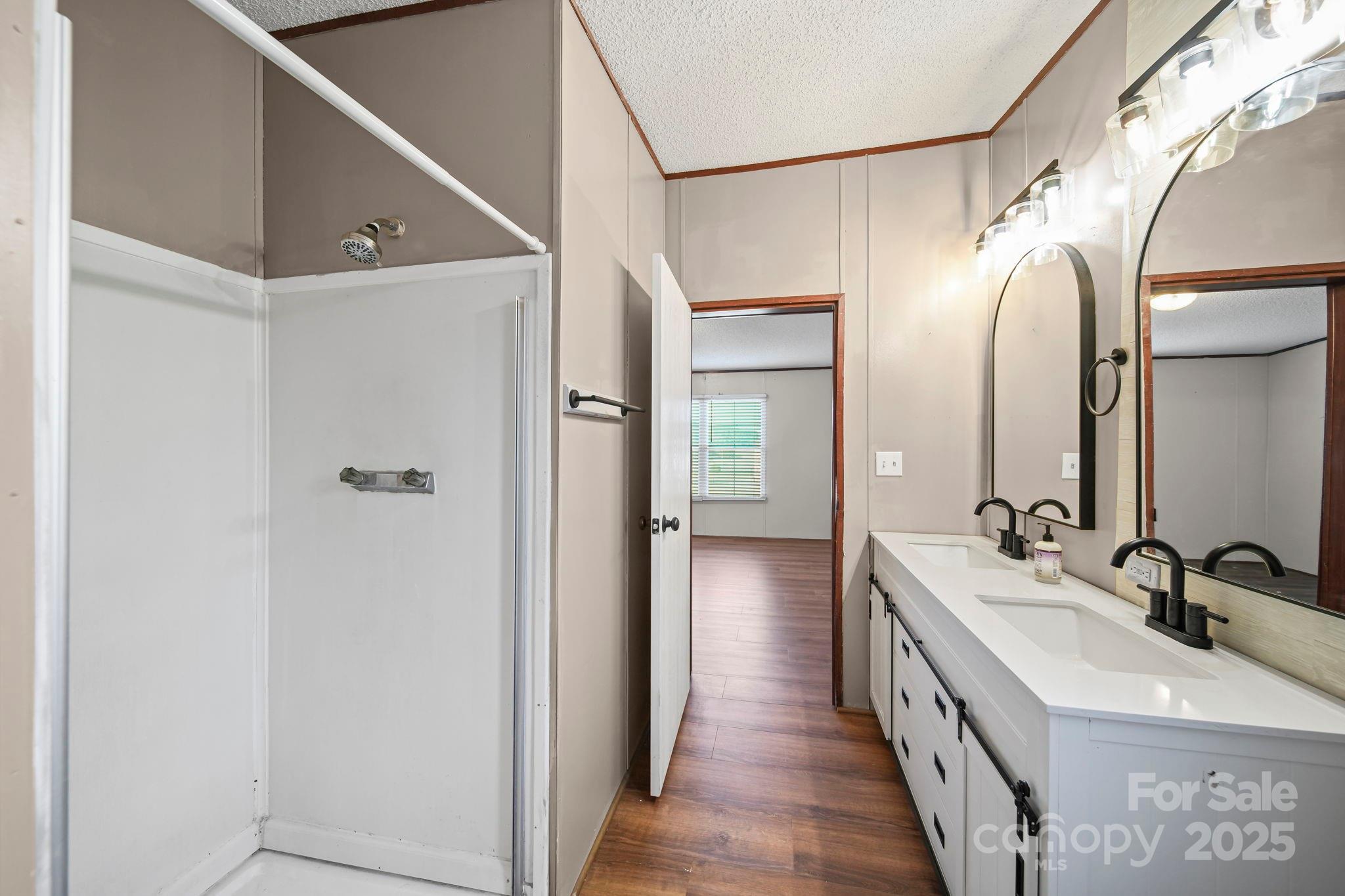 40149 Eagle Head Court