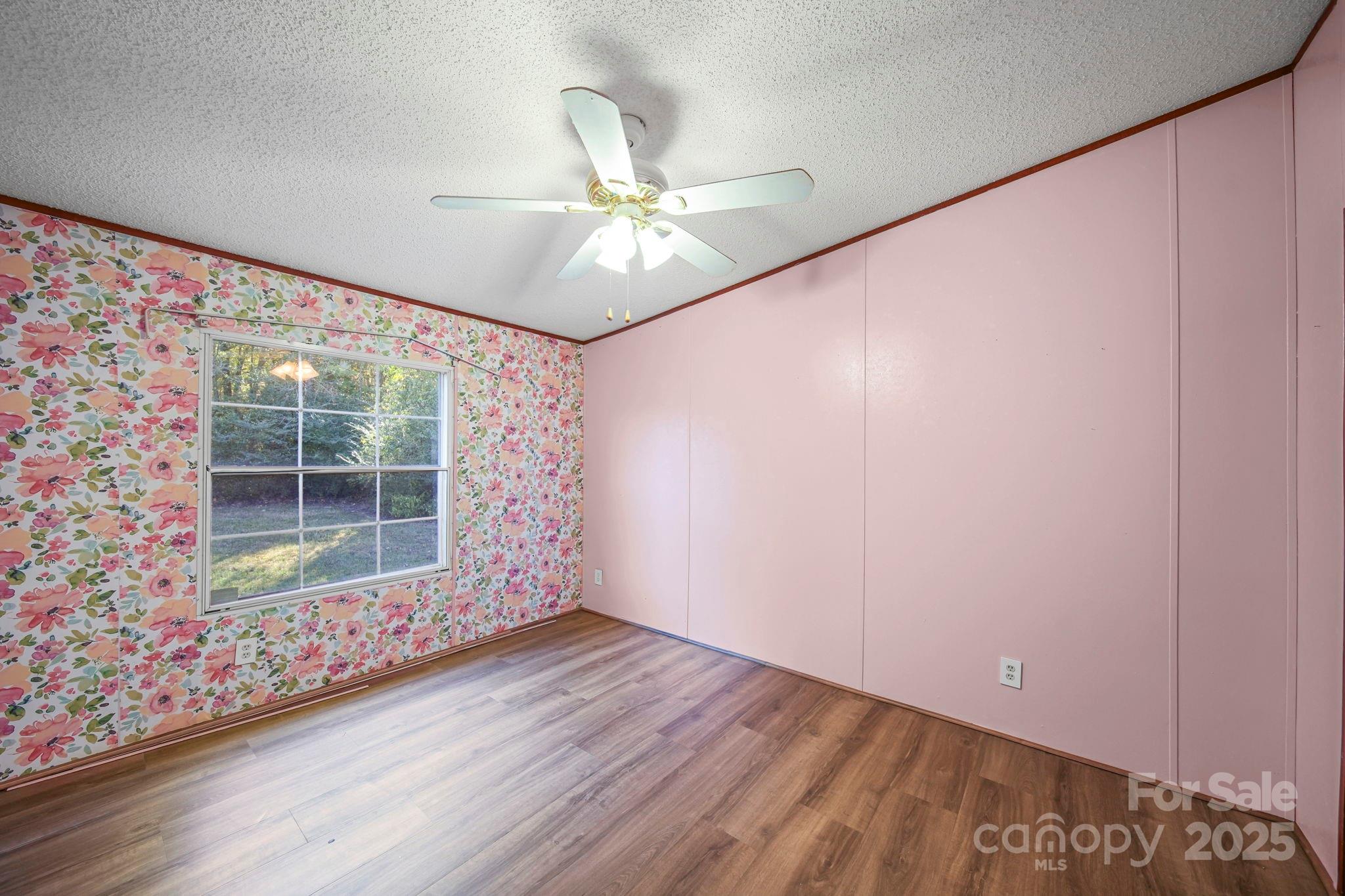 40149 Eagle Head Court