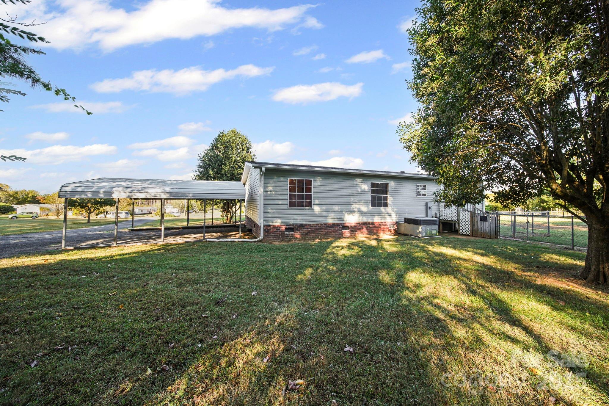 40149 Eagle Head Court