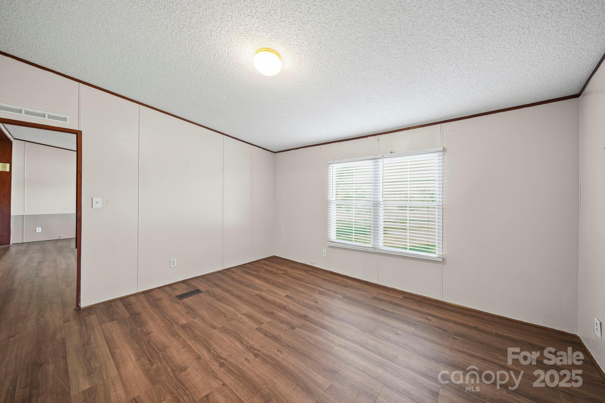 40149 Eagle Head Court