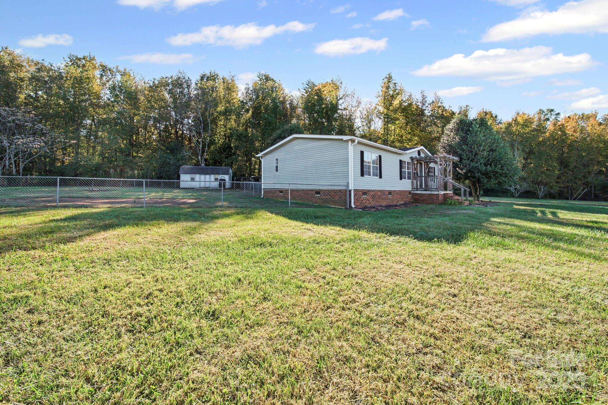 40149 Eagle Head Court