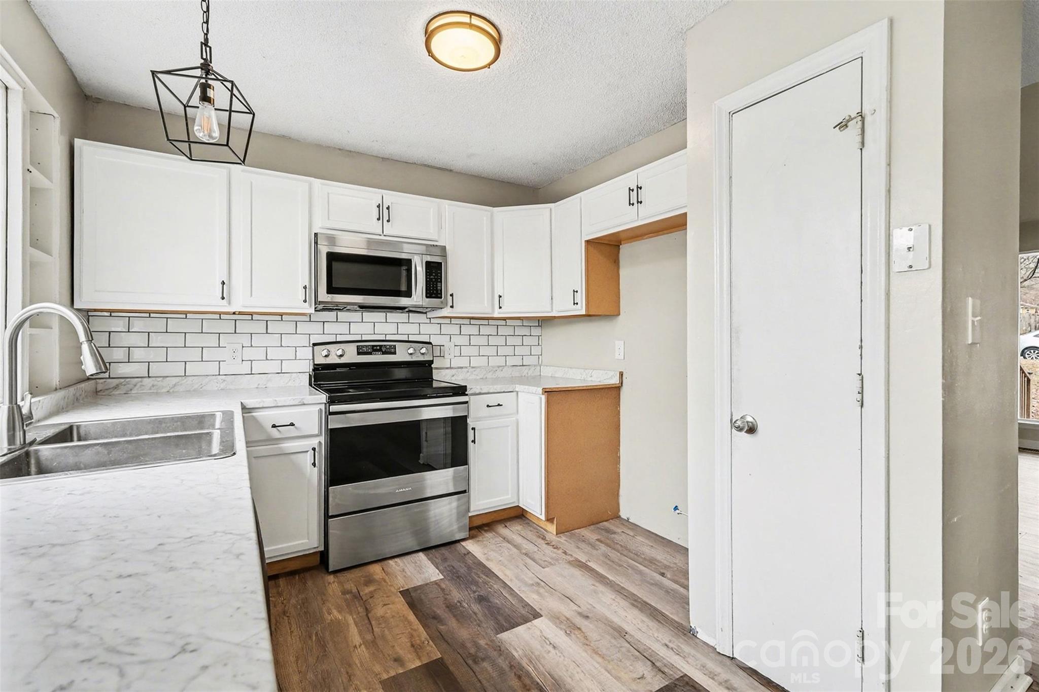 8011 Beacon Hills Road