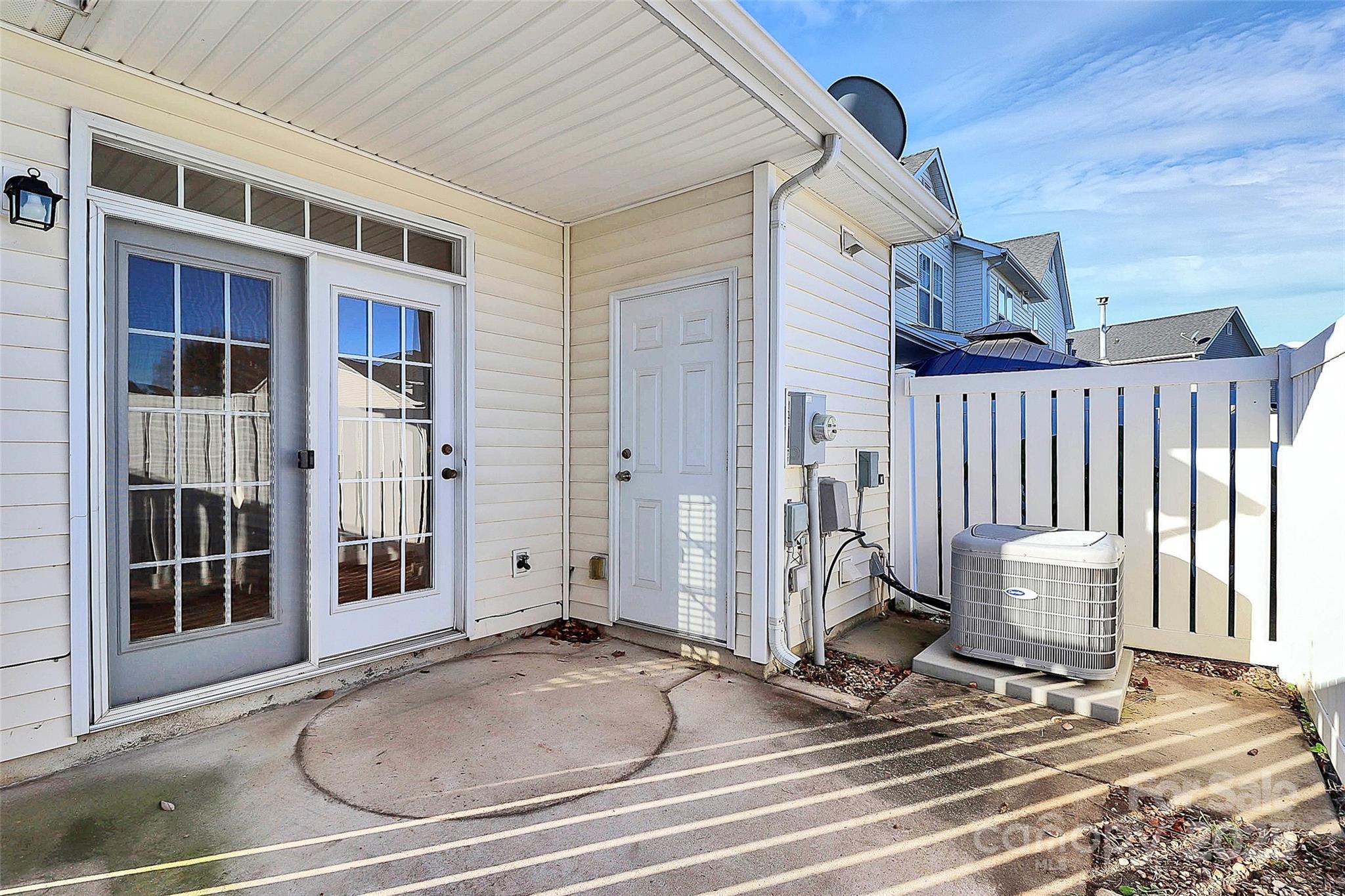 4020 Center Place Drive