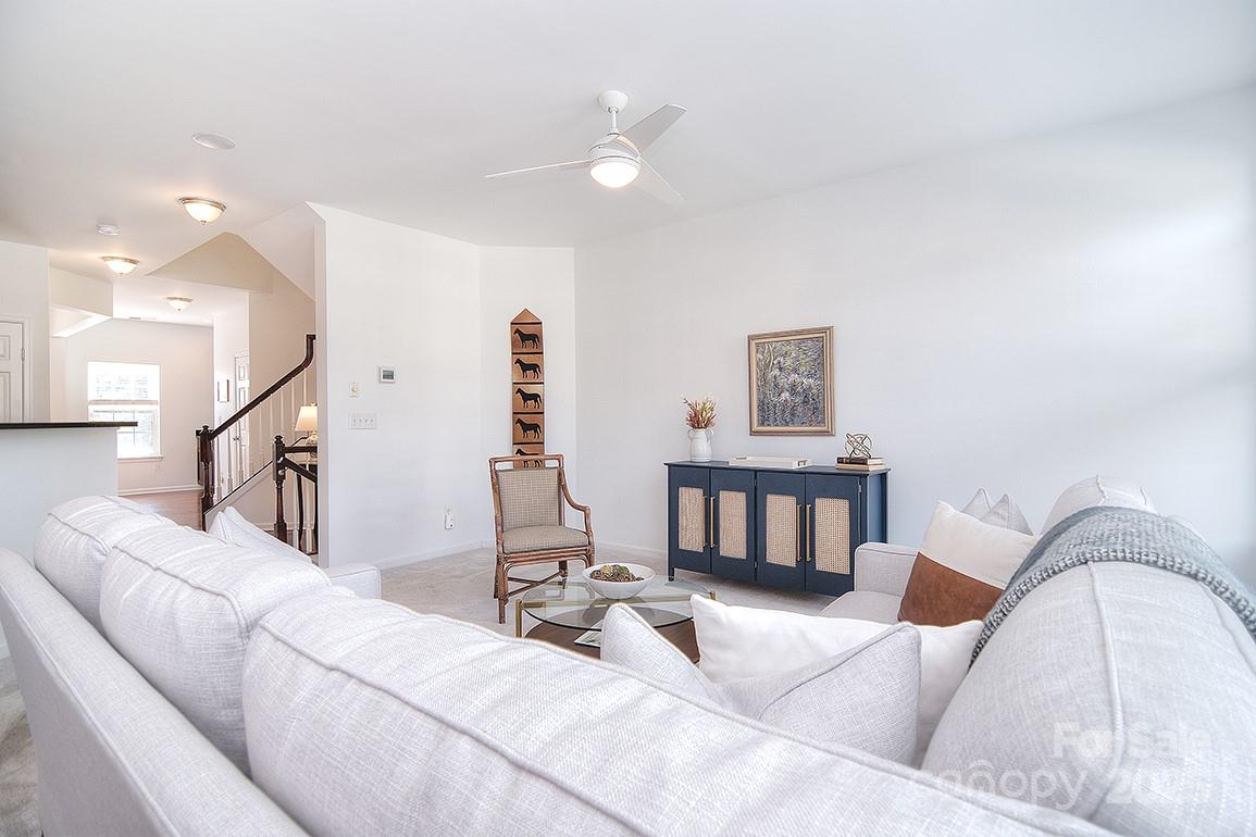 6134 Rockefeller Lane